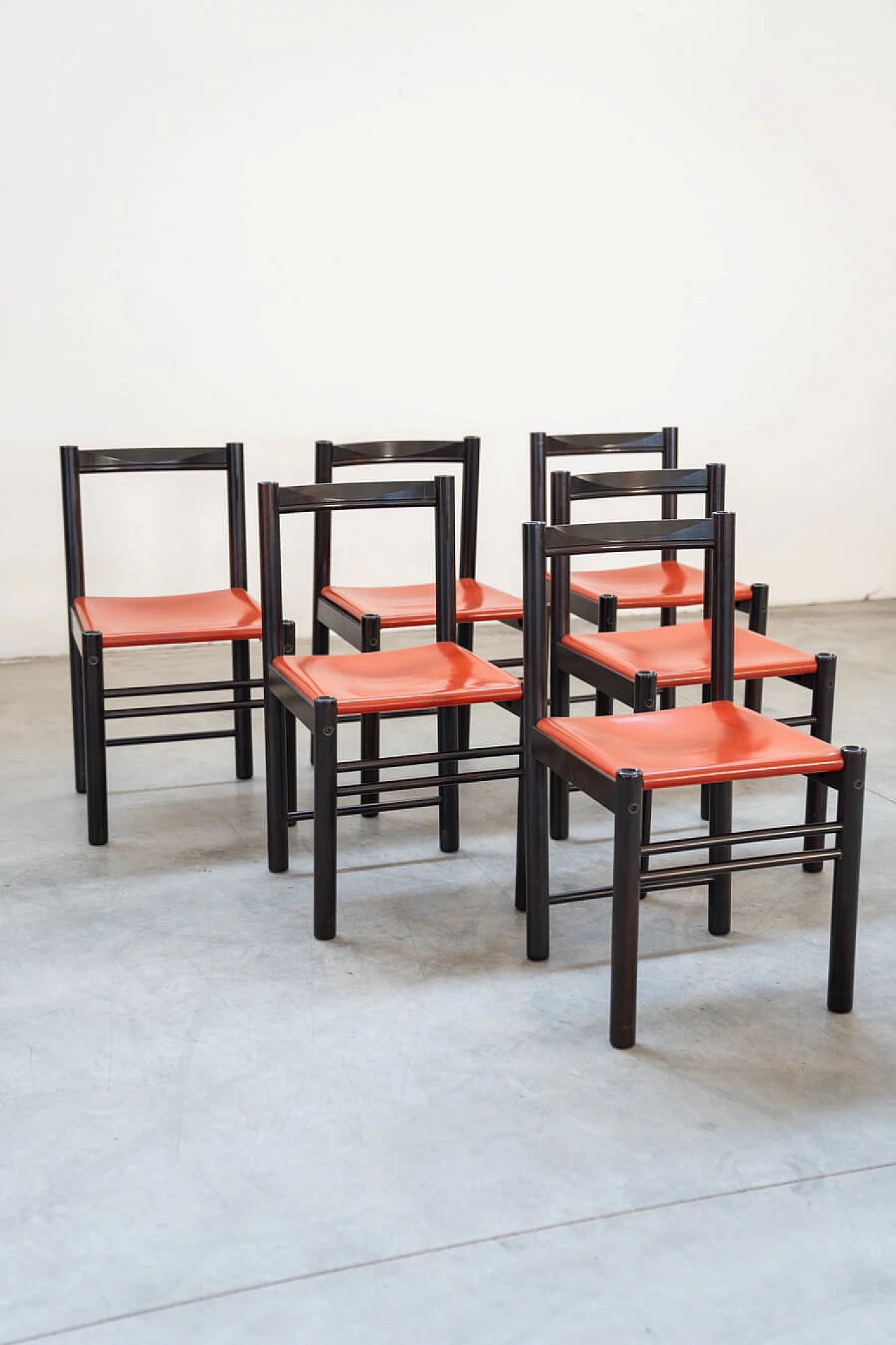 6 Chairs and table by Ibisco, 1970s 1
