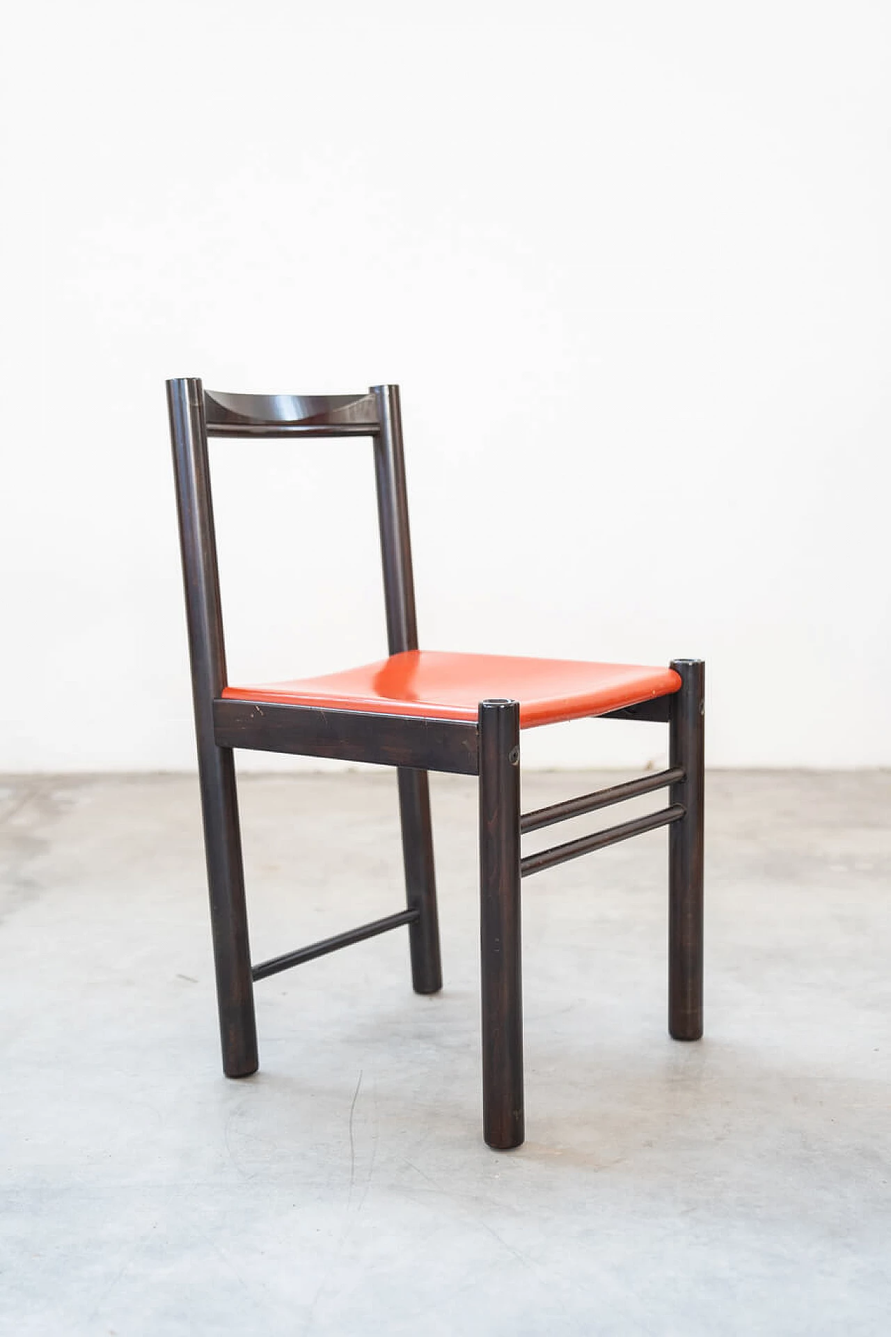 6 Chairs and table by Ibisco, 1970s 5