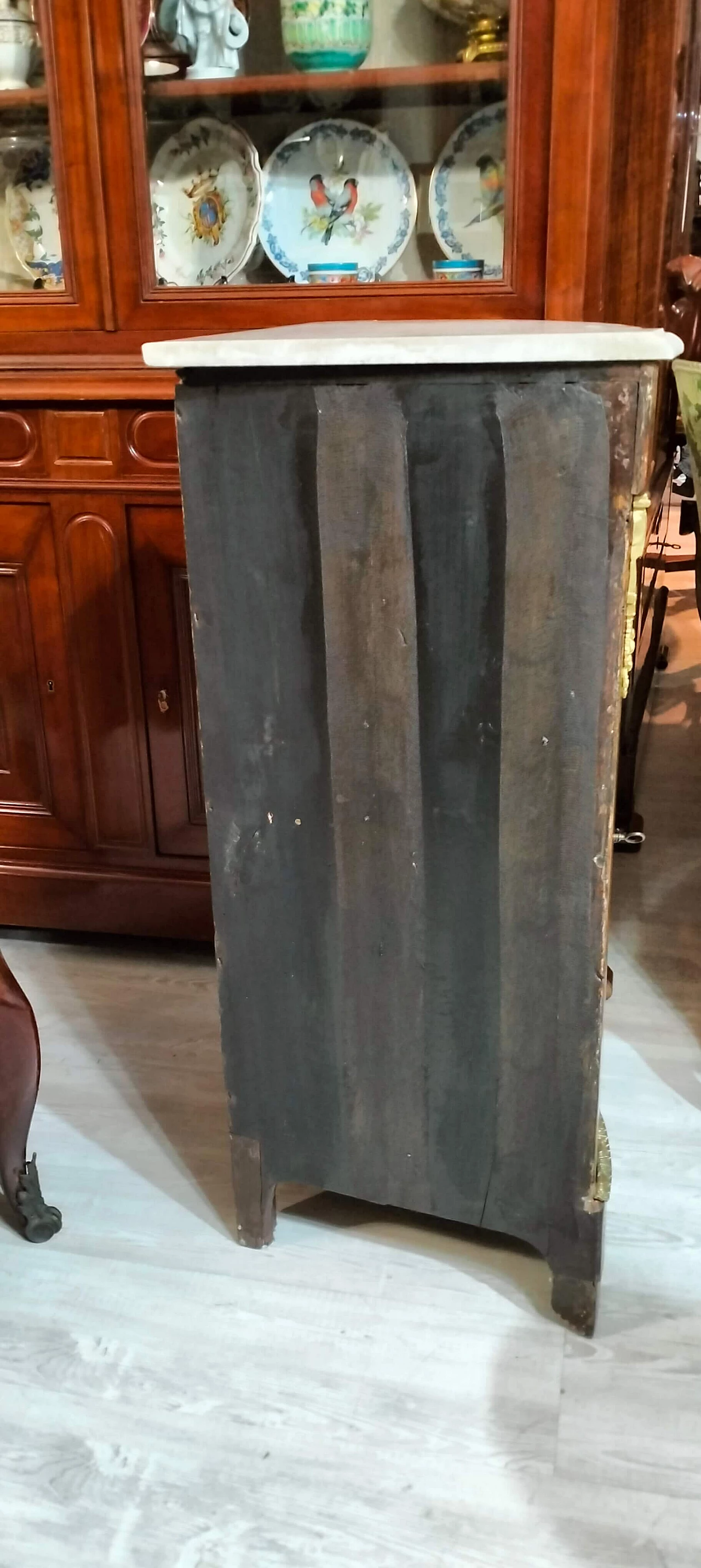 Angoliera Napoleone III in legno di rosa con intarsi in ebano, '800 11