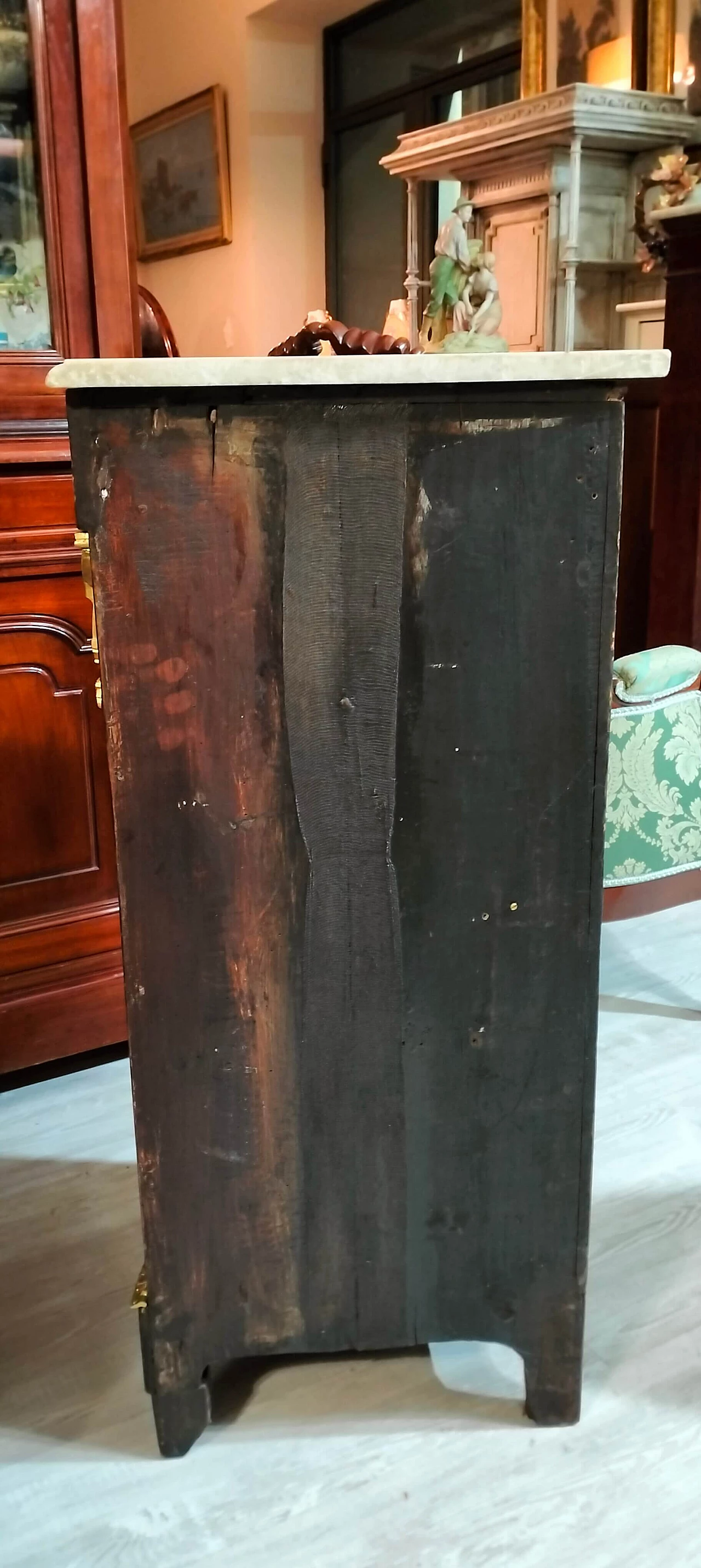 Angoliera Napoleone III in legno di rosa con intarsi in ebano, '800 12