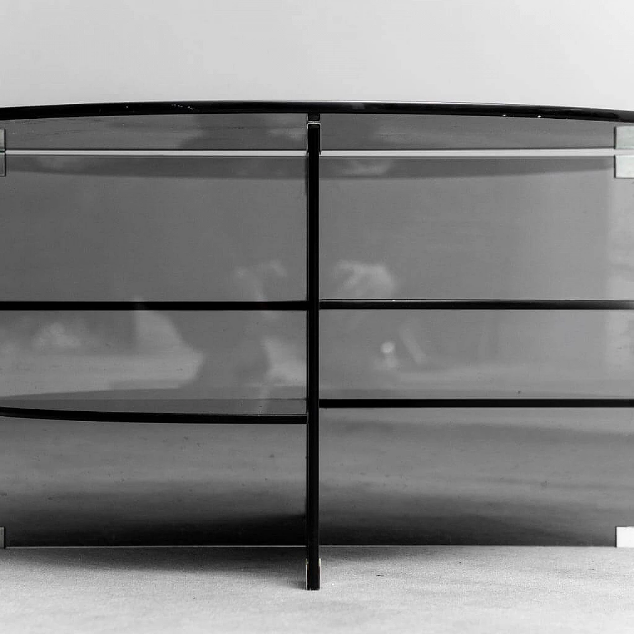 Parsol smoked glass coffee table by Guerra Masiero, 1970s 2