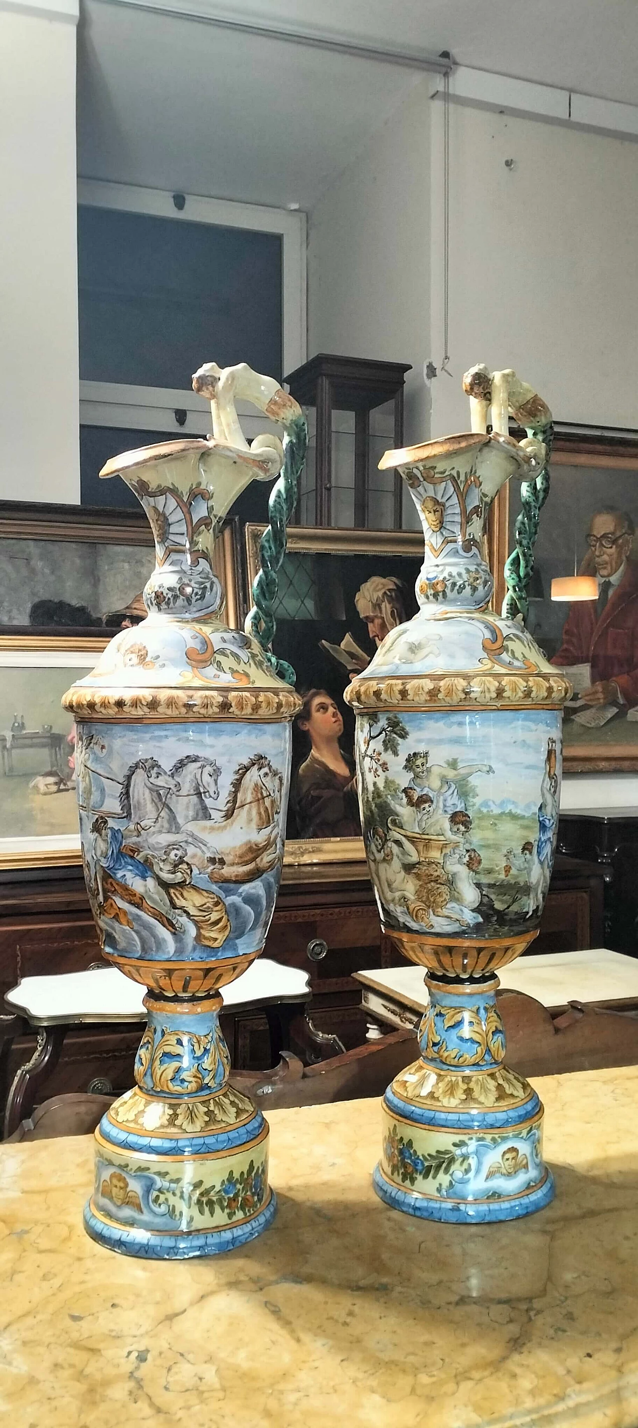 Coppia di vasi Napoleone III in ceramica dipinta a mano, '800 1