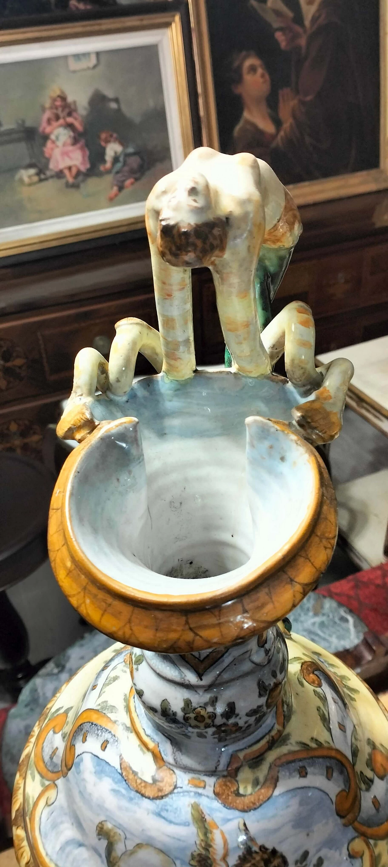 Coppia di vasi Napoleone III in ceramica dipinta a mano, '800 6