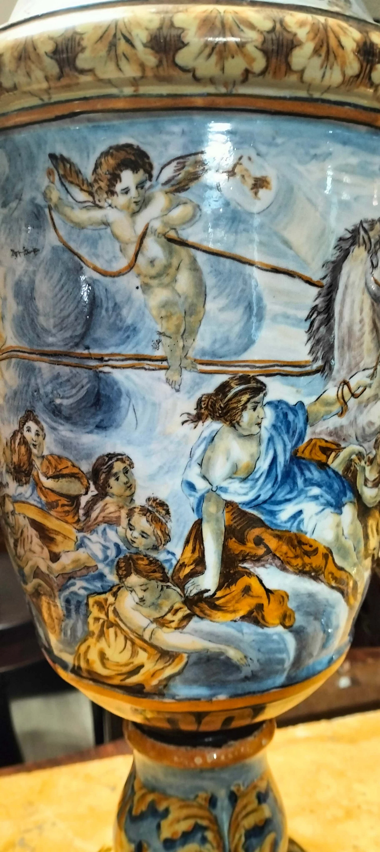 Coppia di vasi Napoleone III in ceramica dipinta a mano, '800 13