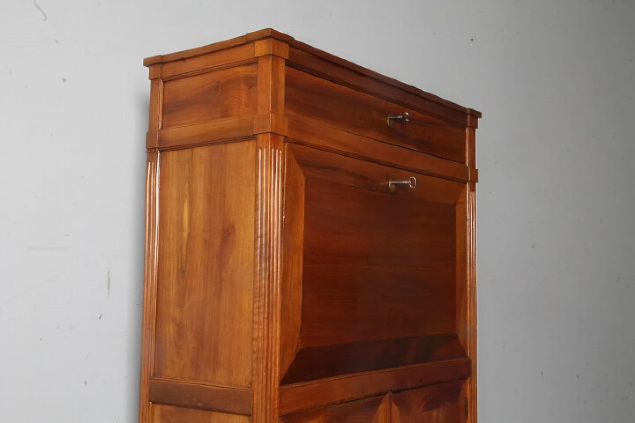 Piedmontese Louis XVI solid walnut secrétaire, late 18th century 4