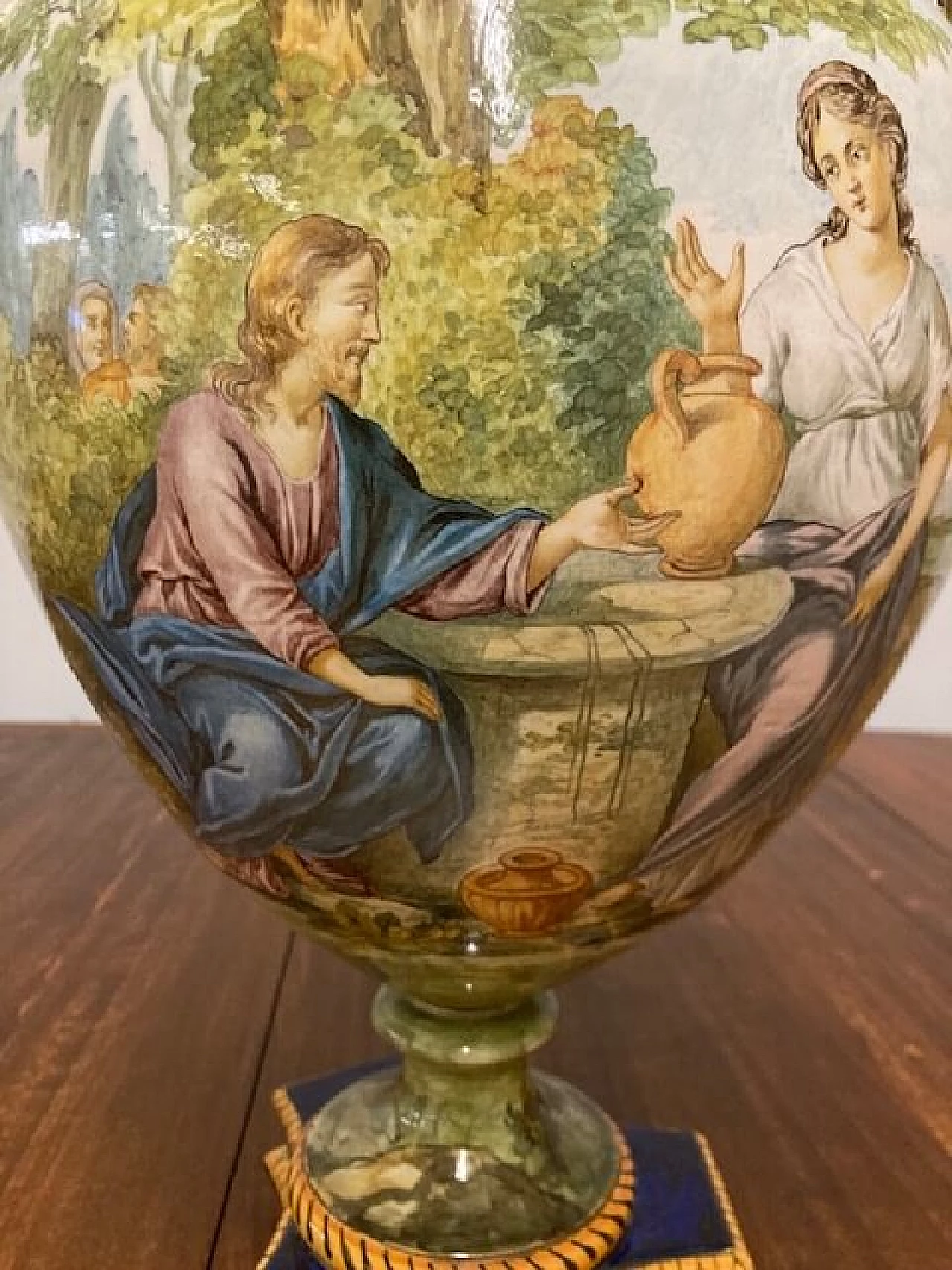 Storied vase depicting The samaritan woman at the well by Ginori, 1860 6