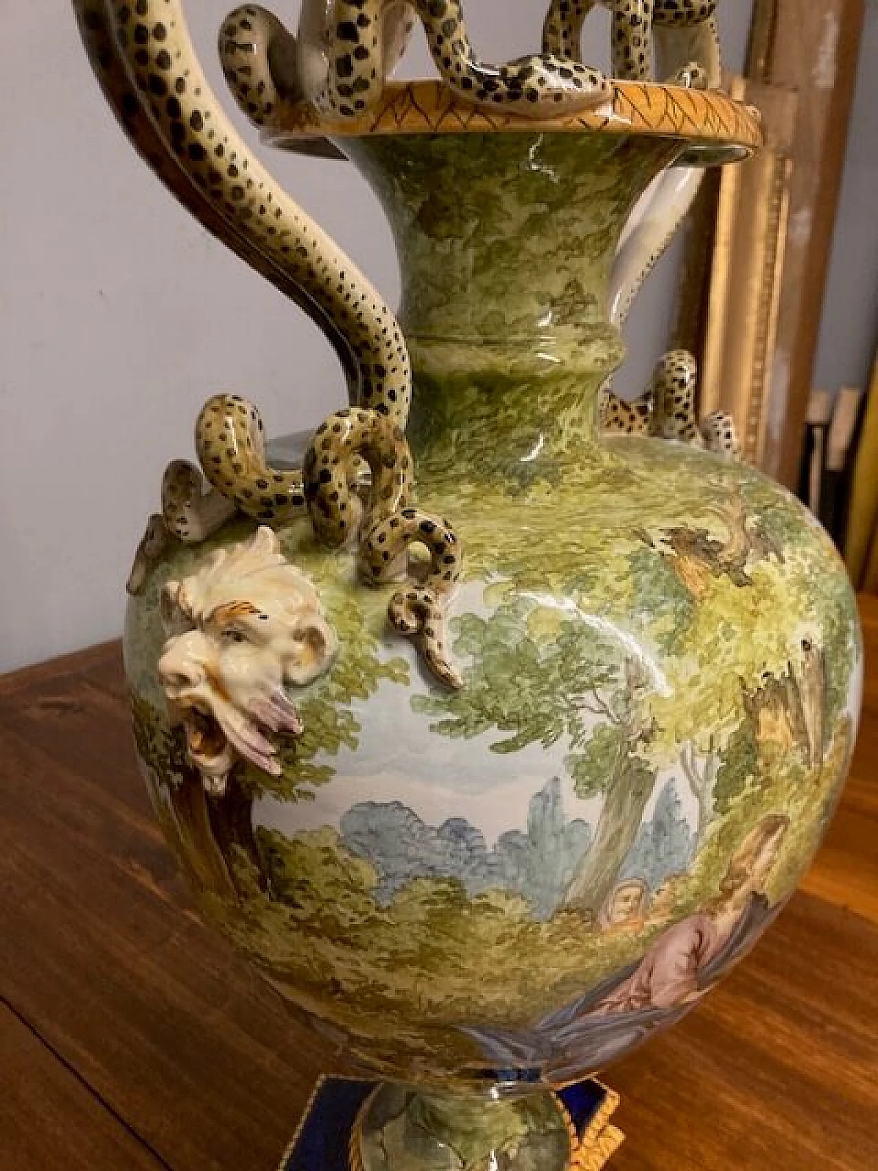 Storied vase depicting The samaritan woman at the well by Ginori, 1860 8