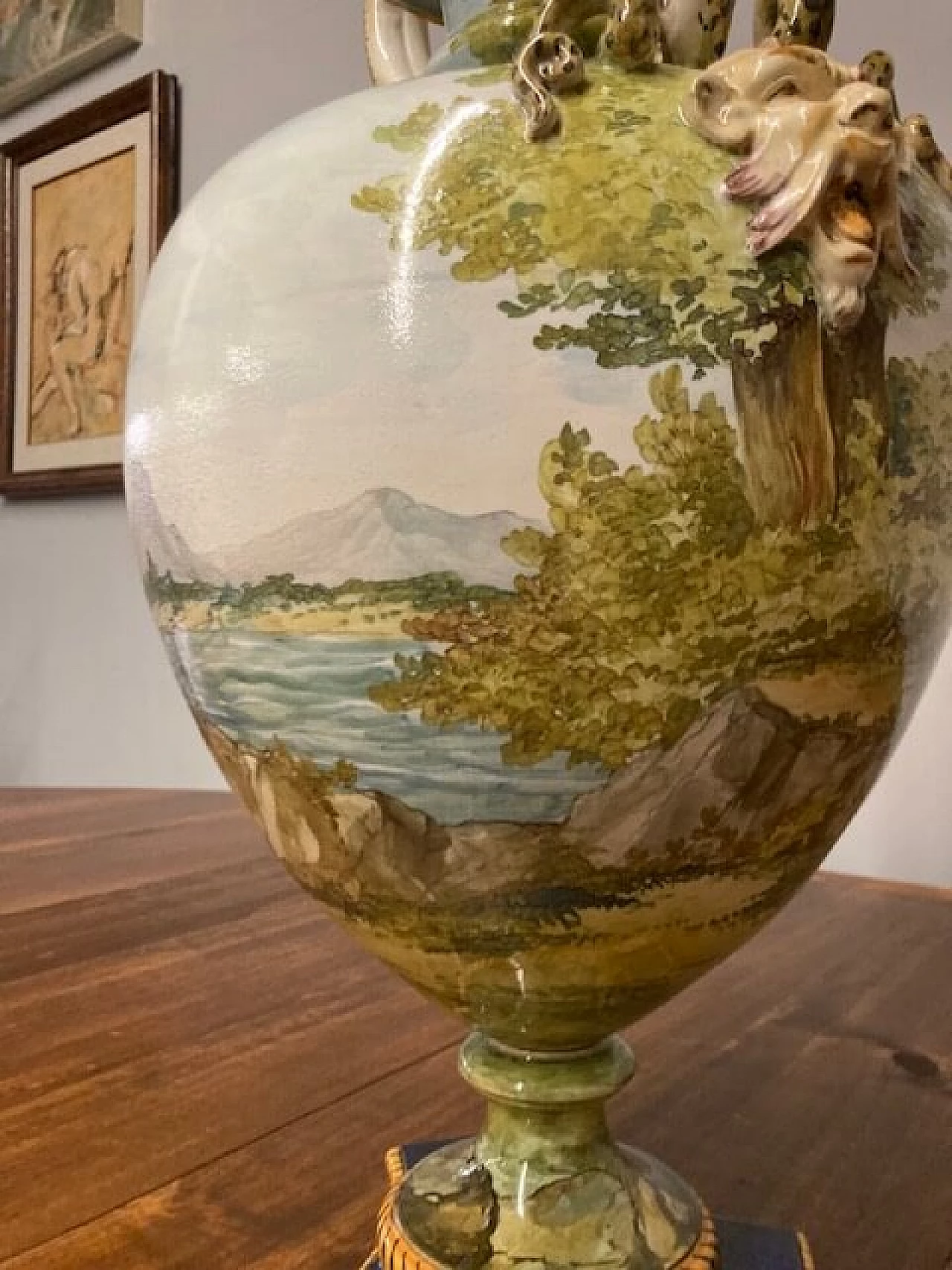 Storied vase depicting The samaritan woman at the well by Ginori, 1860 17