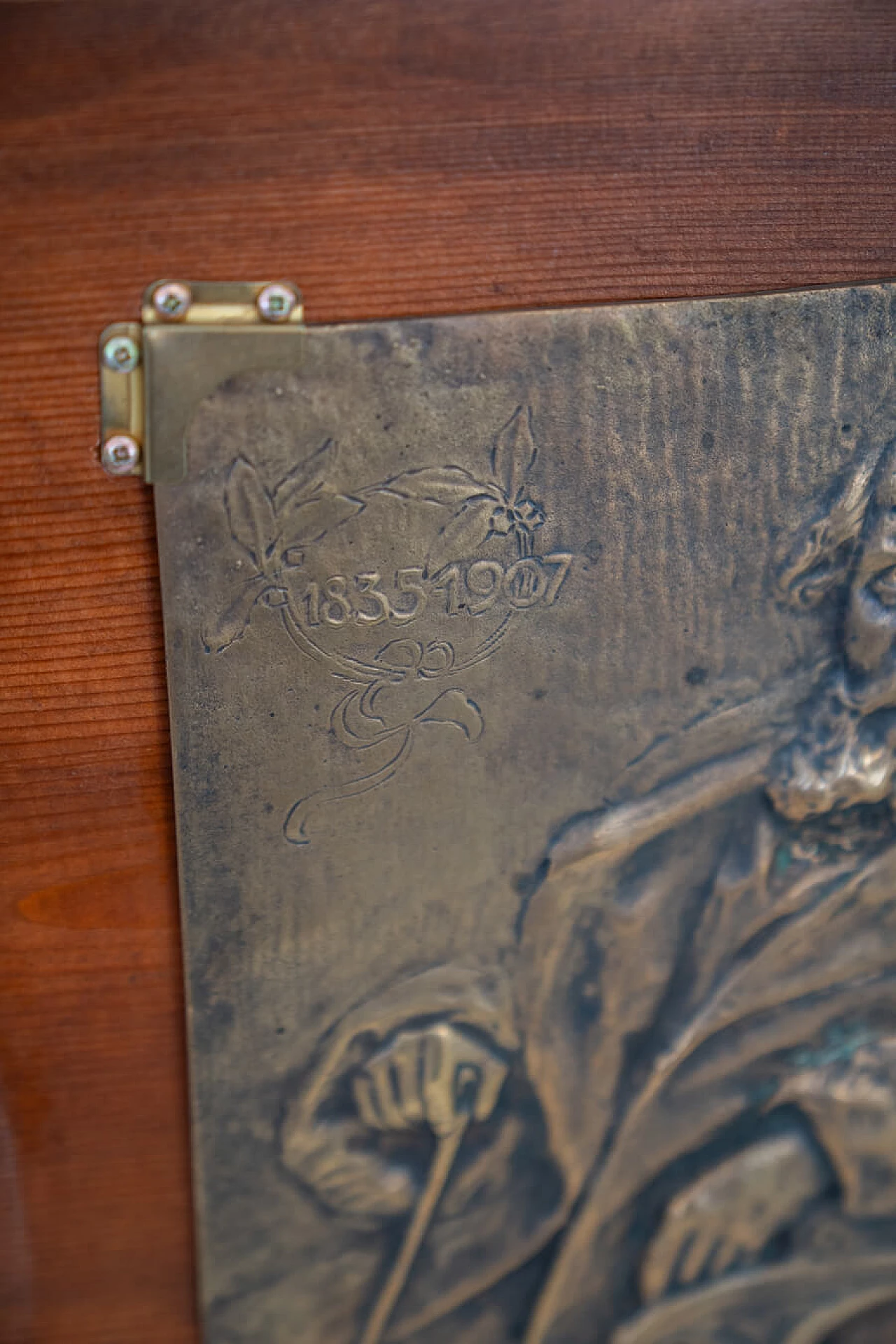 Machined cast bronze bas-relief depicting Giosuè Carducci, 1835 2