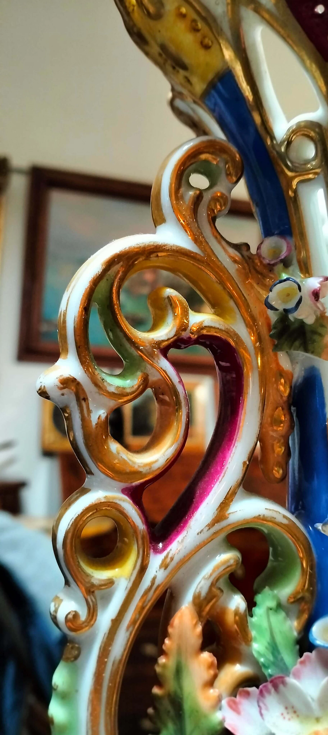 Coppia di vasi Luigi Filippo in porcellana dipinta, '800 1