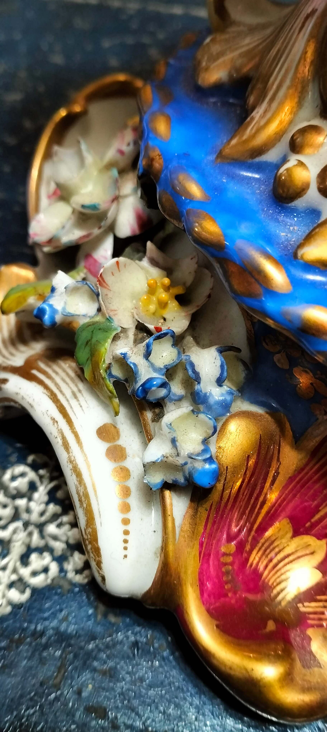 Coppia di vasi Luigi Filippo in porcellana dipinta, '800 3