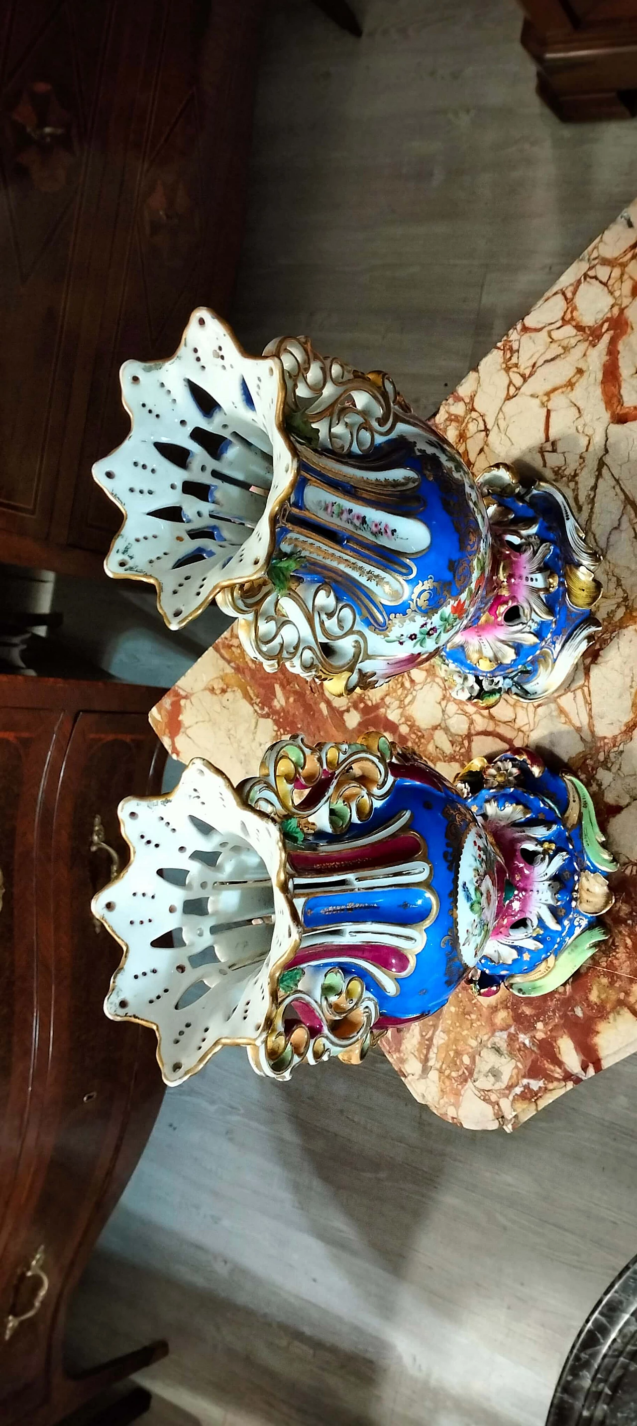 Coppia di vasi Luigi Filippo in porcellana dipinta, '800 4