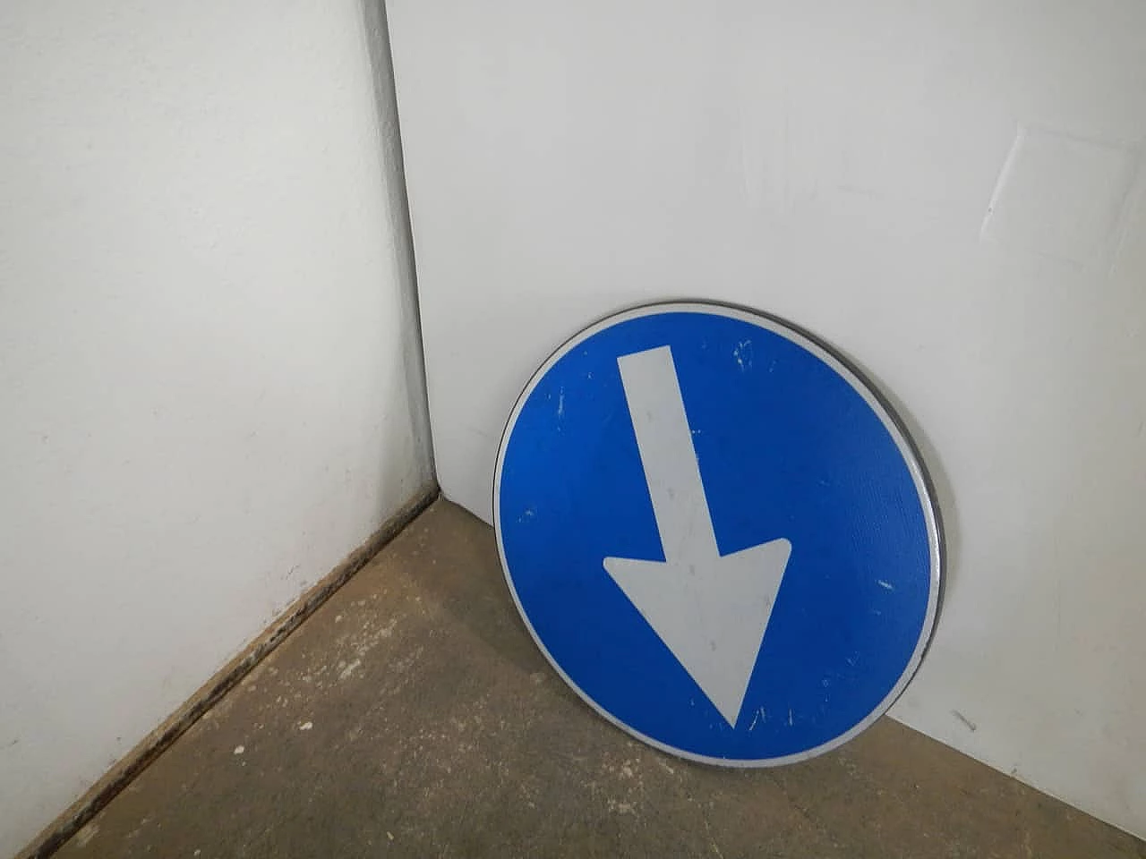 Road sign with directional arrow, 1990s 3