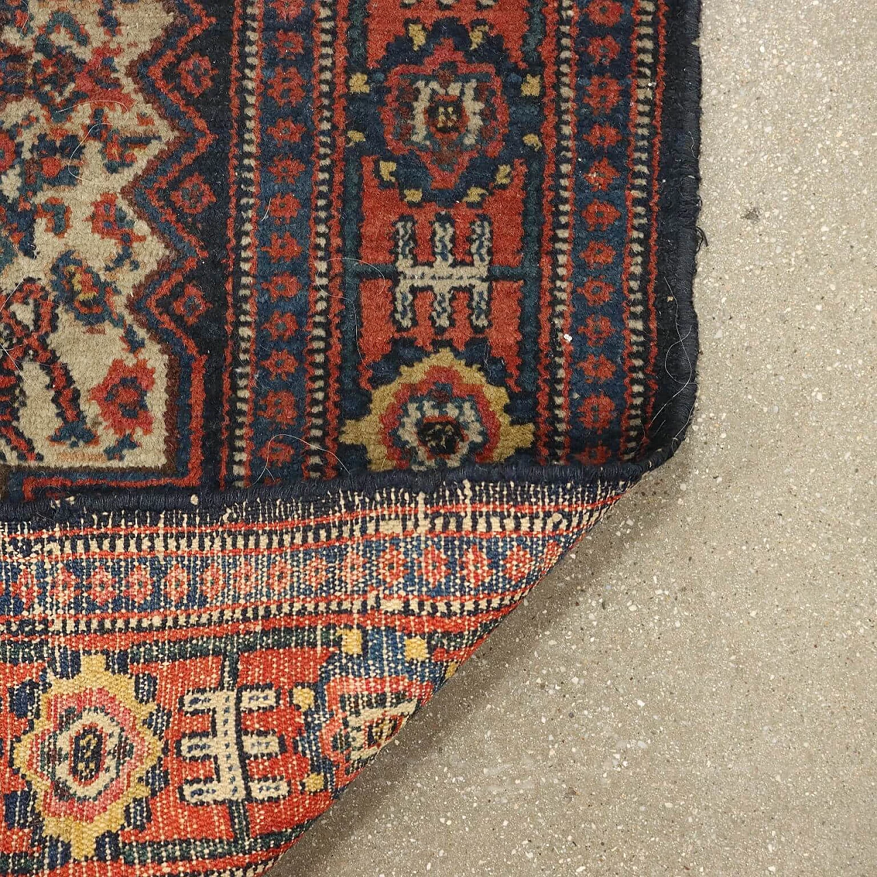 Iranian cotton and wool Senneh rug 8