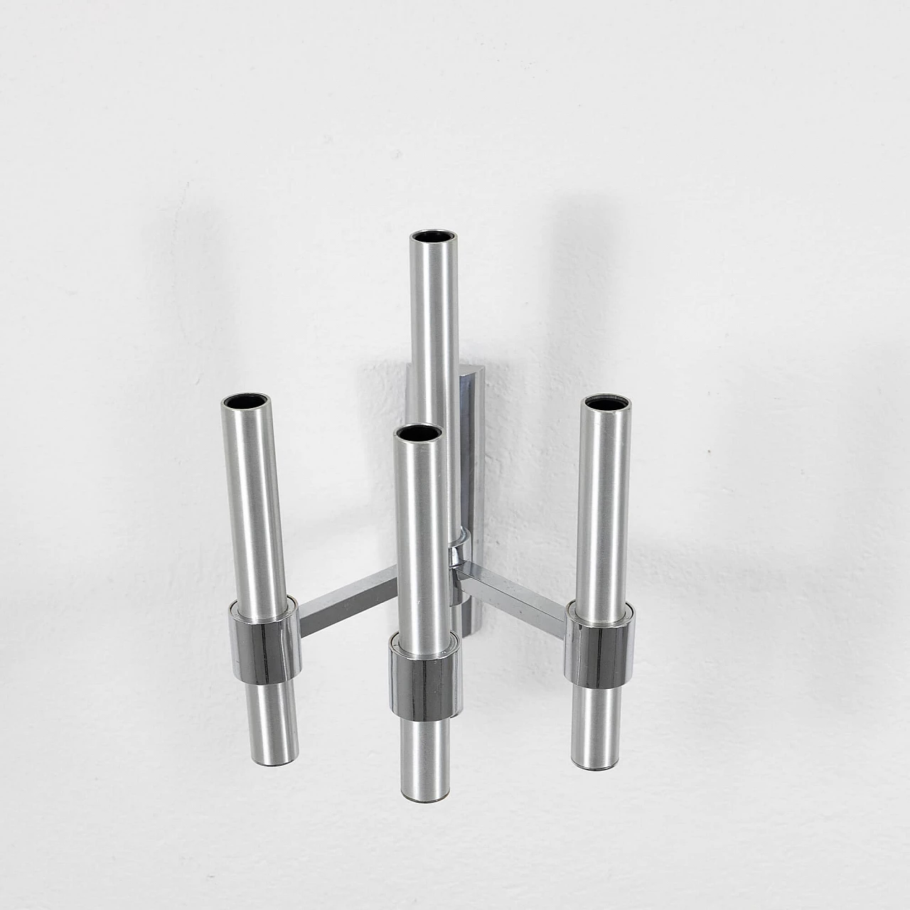 Coppia di applique a quattro luci in metallo cromato, anni '70 4