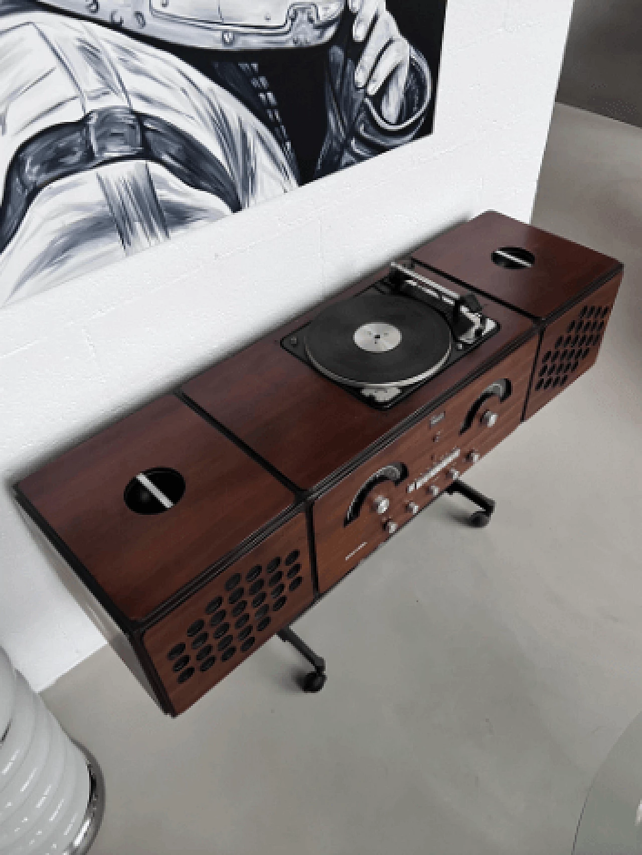 Brionvega RR126 turntable radio by the Castiglioni brothers, 1960s 5