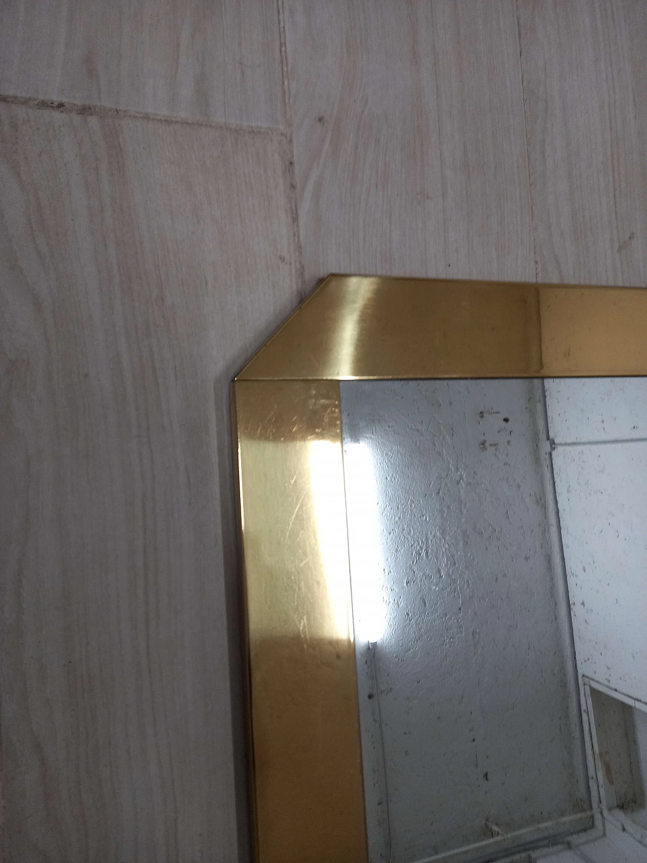 Specchio da parete in metallo dorato di Gaetano Sciolari per Valenti, anni '70 4