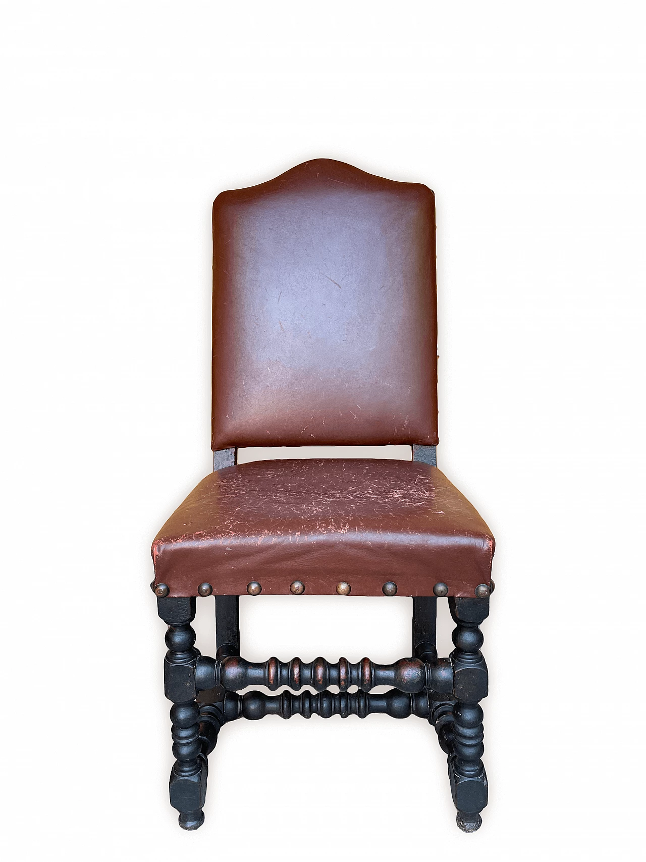 3 Chairs in oak and burgundy hide with studs, 19th century 13