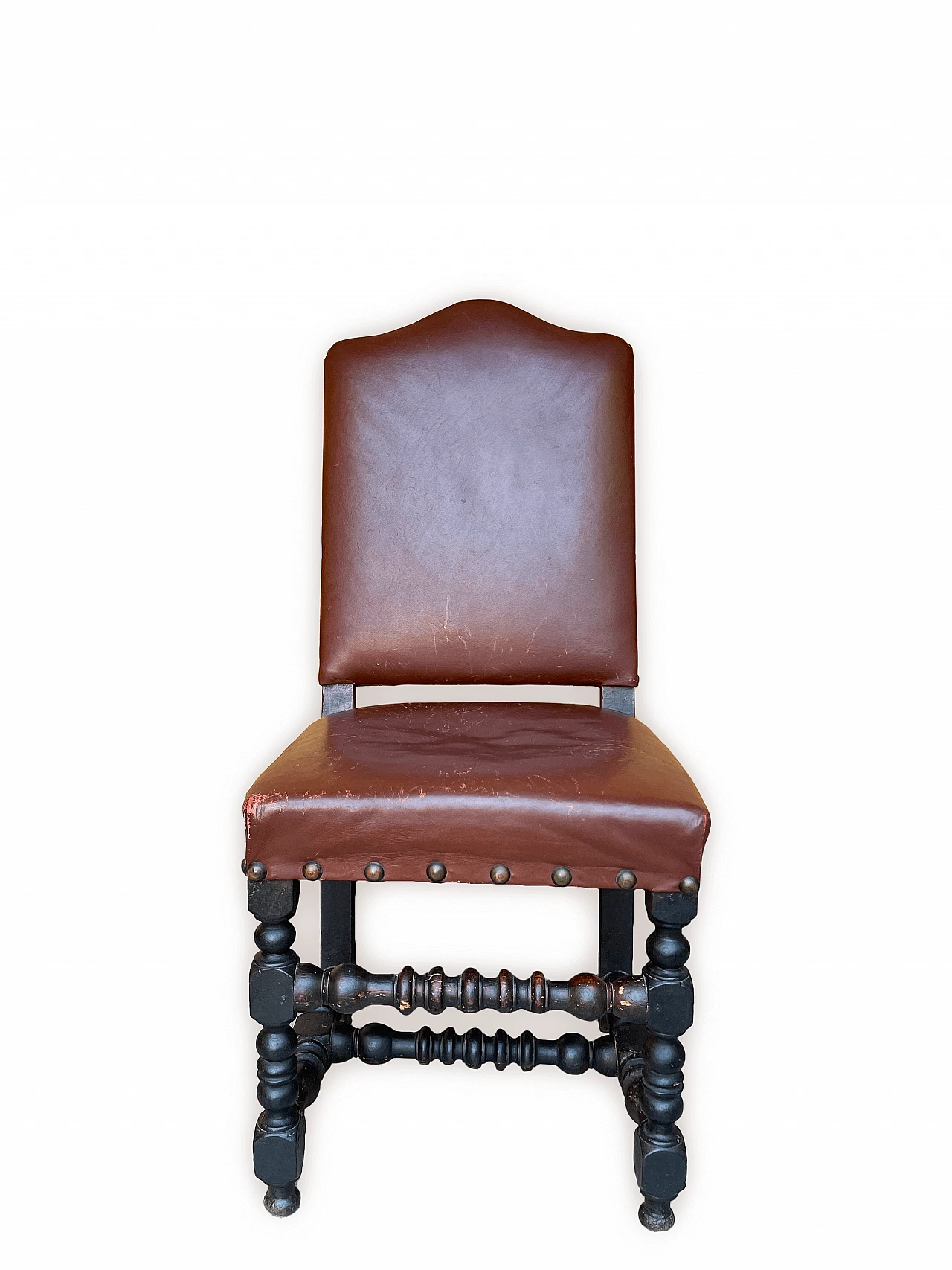 3 Chairs in oak and burgundy hide with studs, 19th century 14