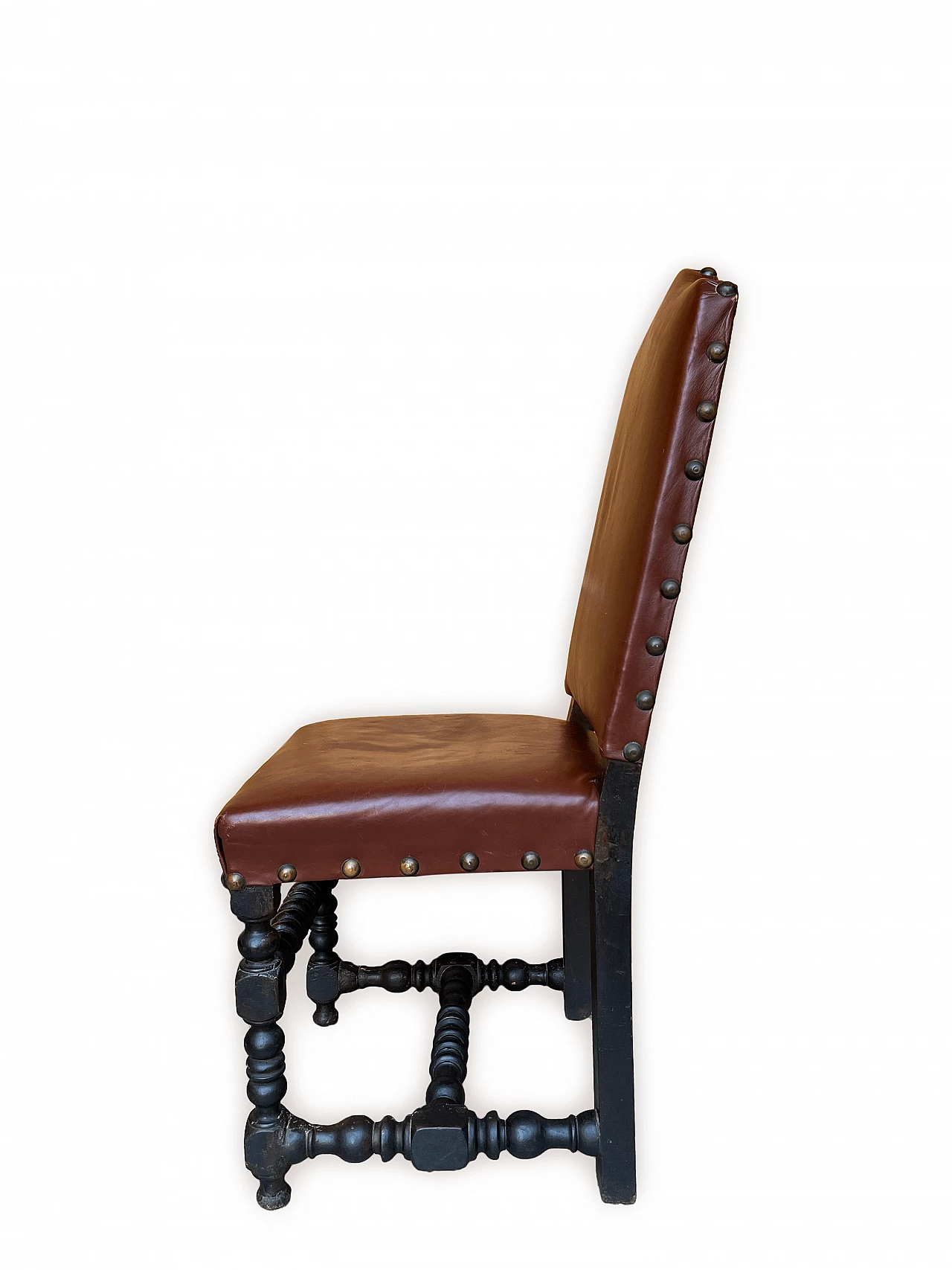 3 Chairs in oak and burgundy hide with studs, 19th century 16