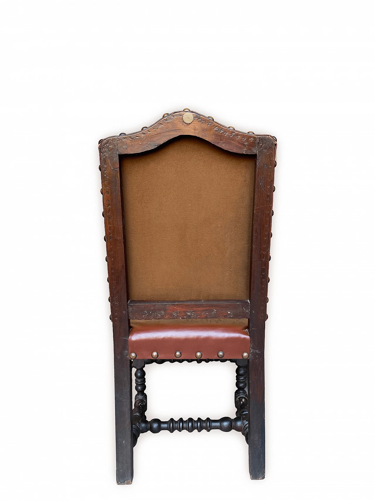 3 Chairs in oak and burgundy hide with studs, 19th century 17