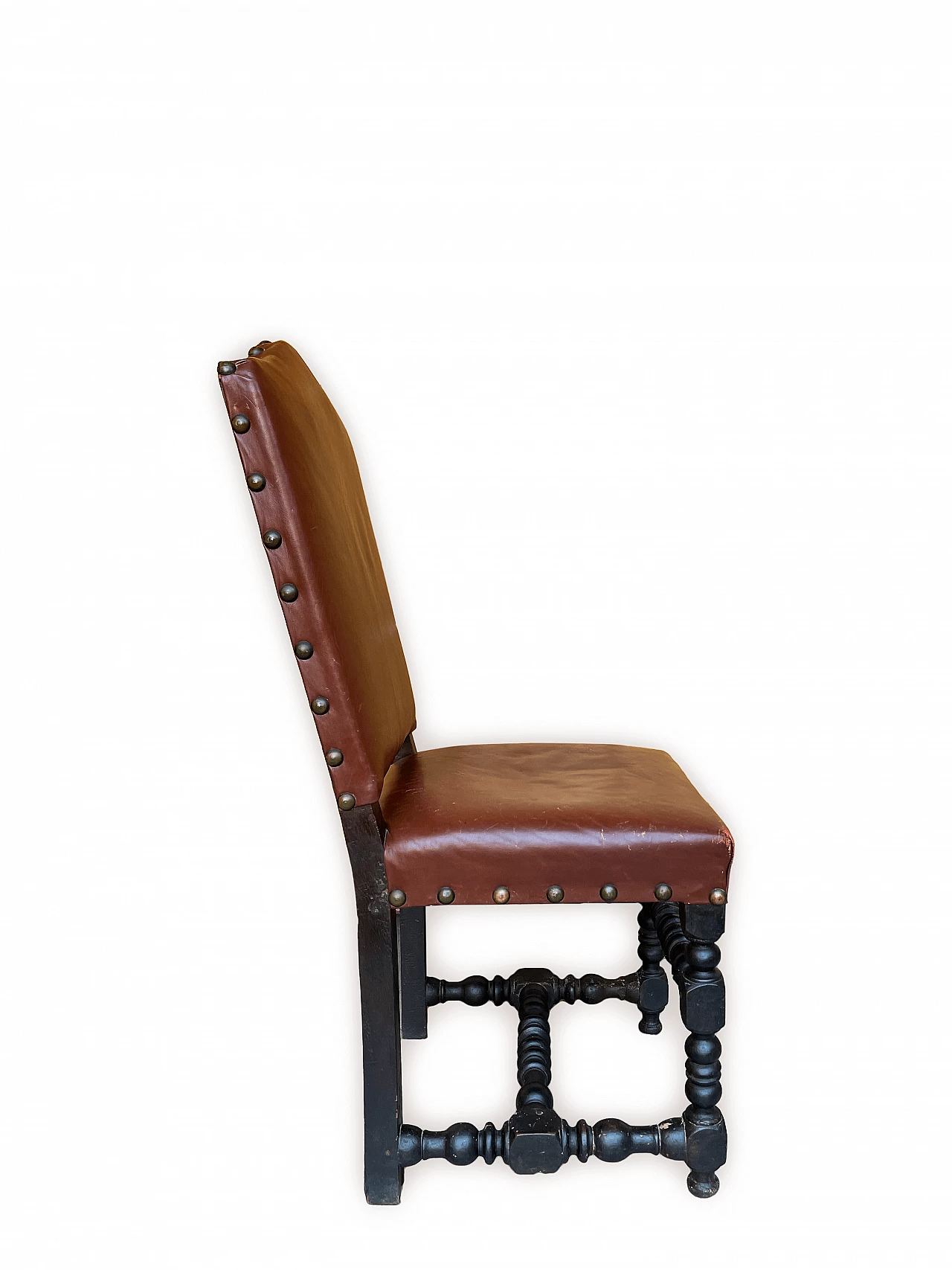 3 Chairs in oak and burgundy hide with studs, 19th century 18