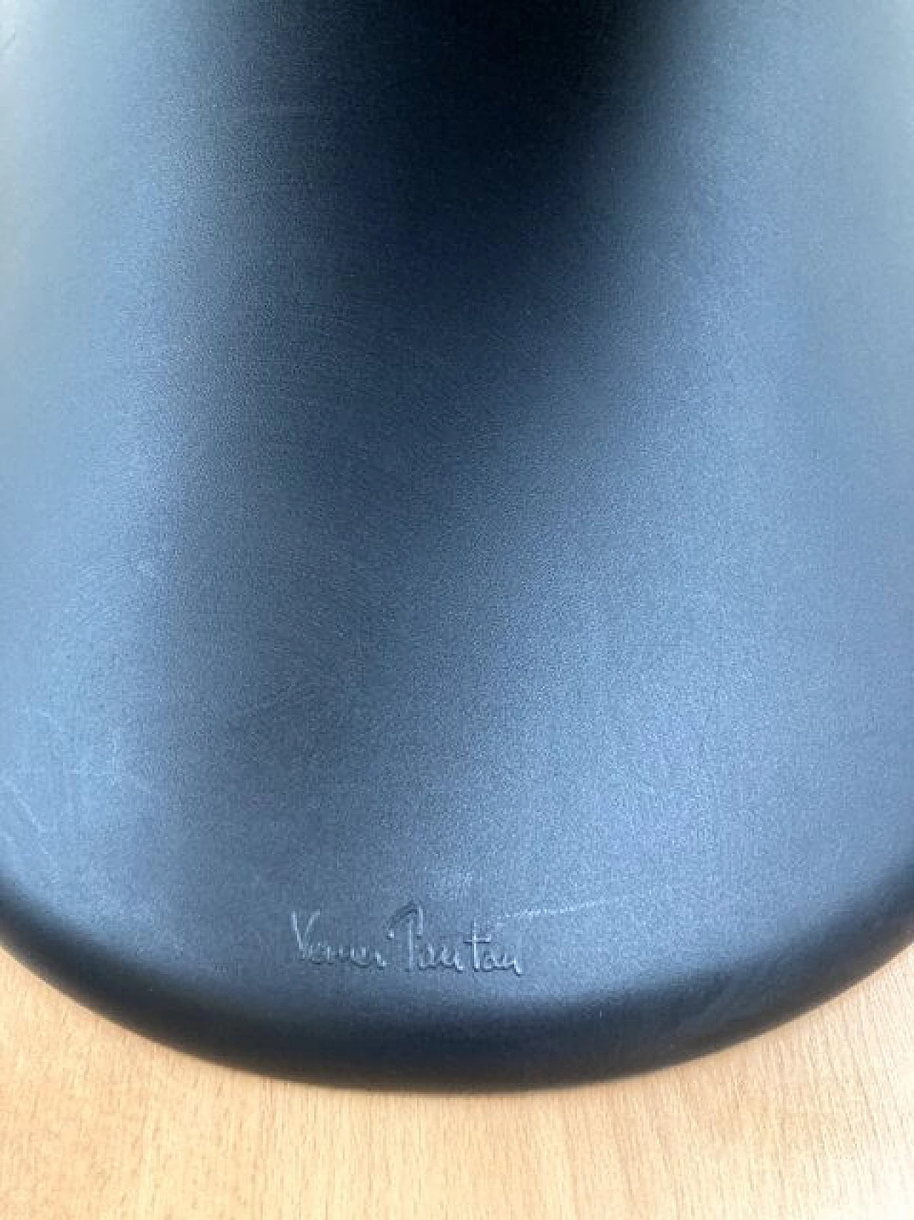 4 Black Panton S chairs by Verner Panton for Vitra 5