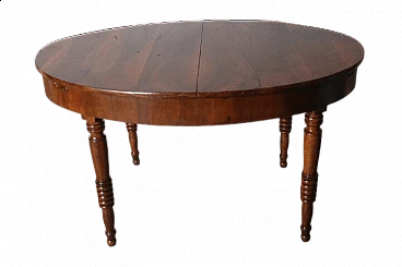 Tuscan oval solid walnut extendable table, mid-19th century