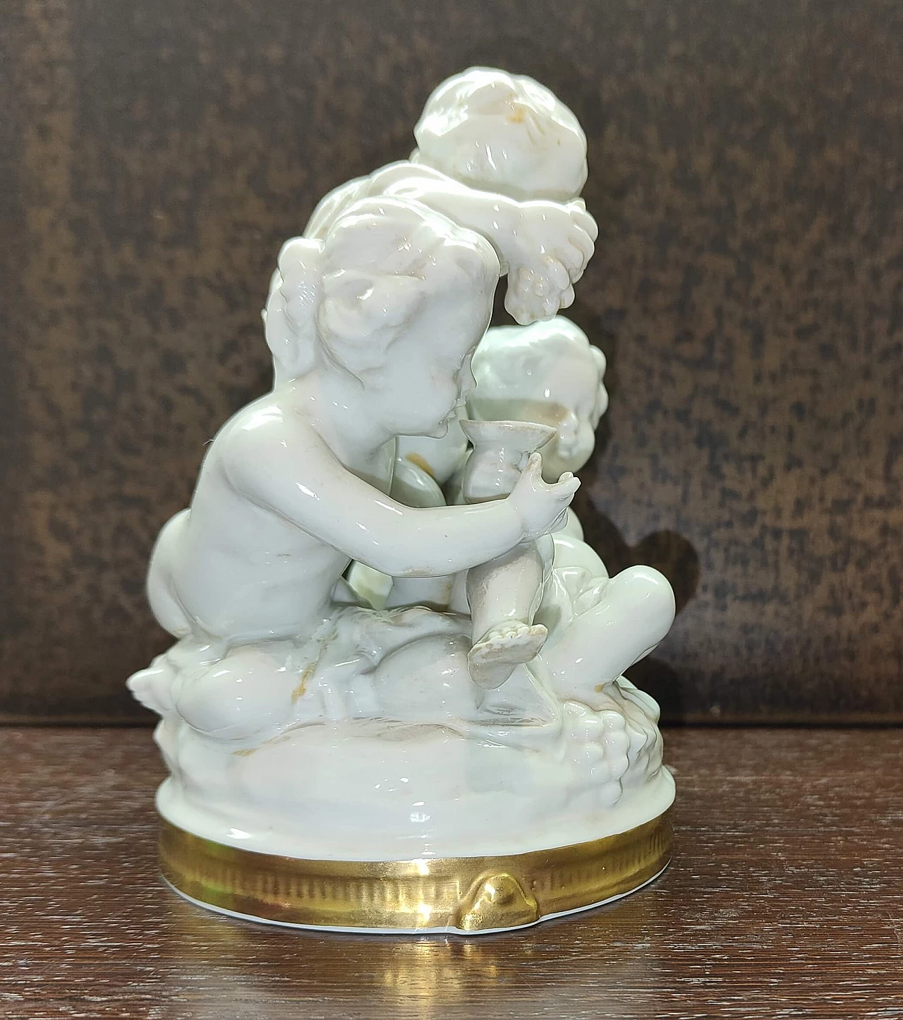 Gruppo di amorini (autunno), porcellana di Capodimonte, anni '50 3