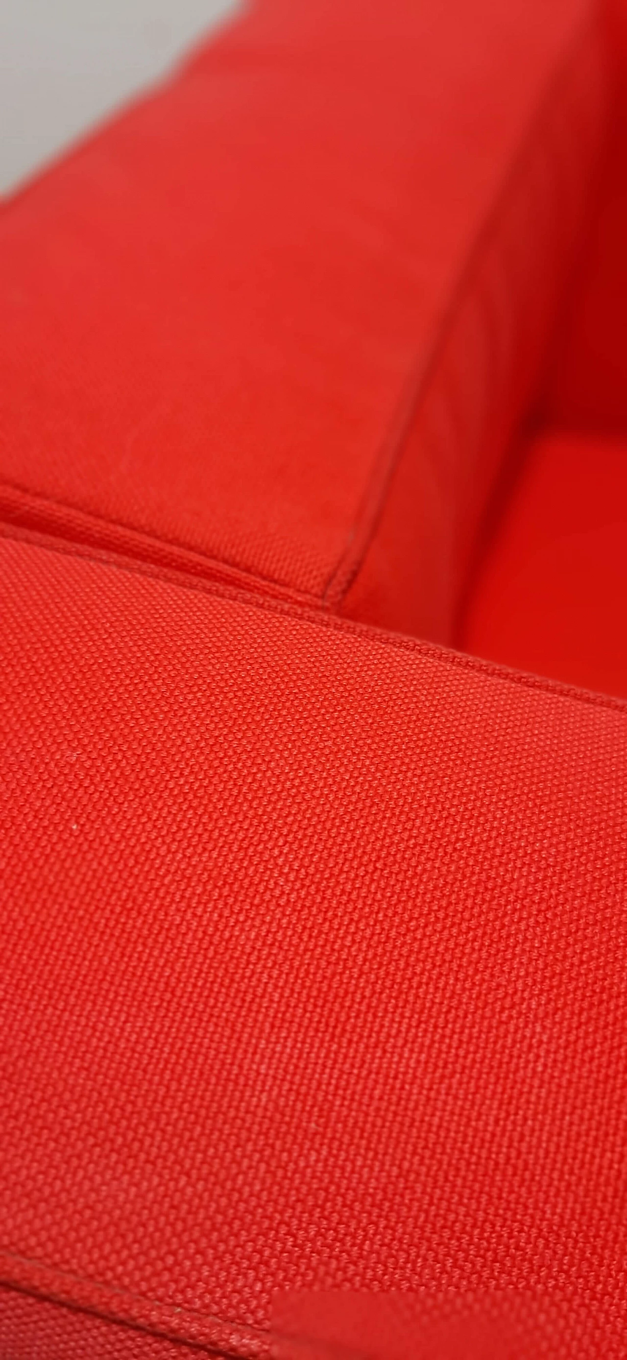 LC 2 armchair in red cotton by Le Corbusier, P. Jeanneret, C. Perriand for Alivar, 1980s 65