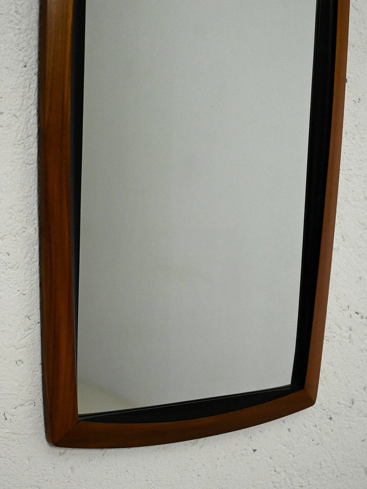 Scandinavian mirror with rounded frame, 1960s 7