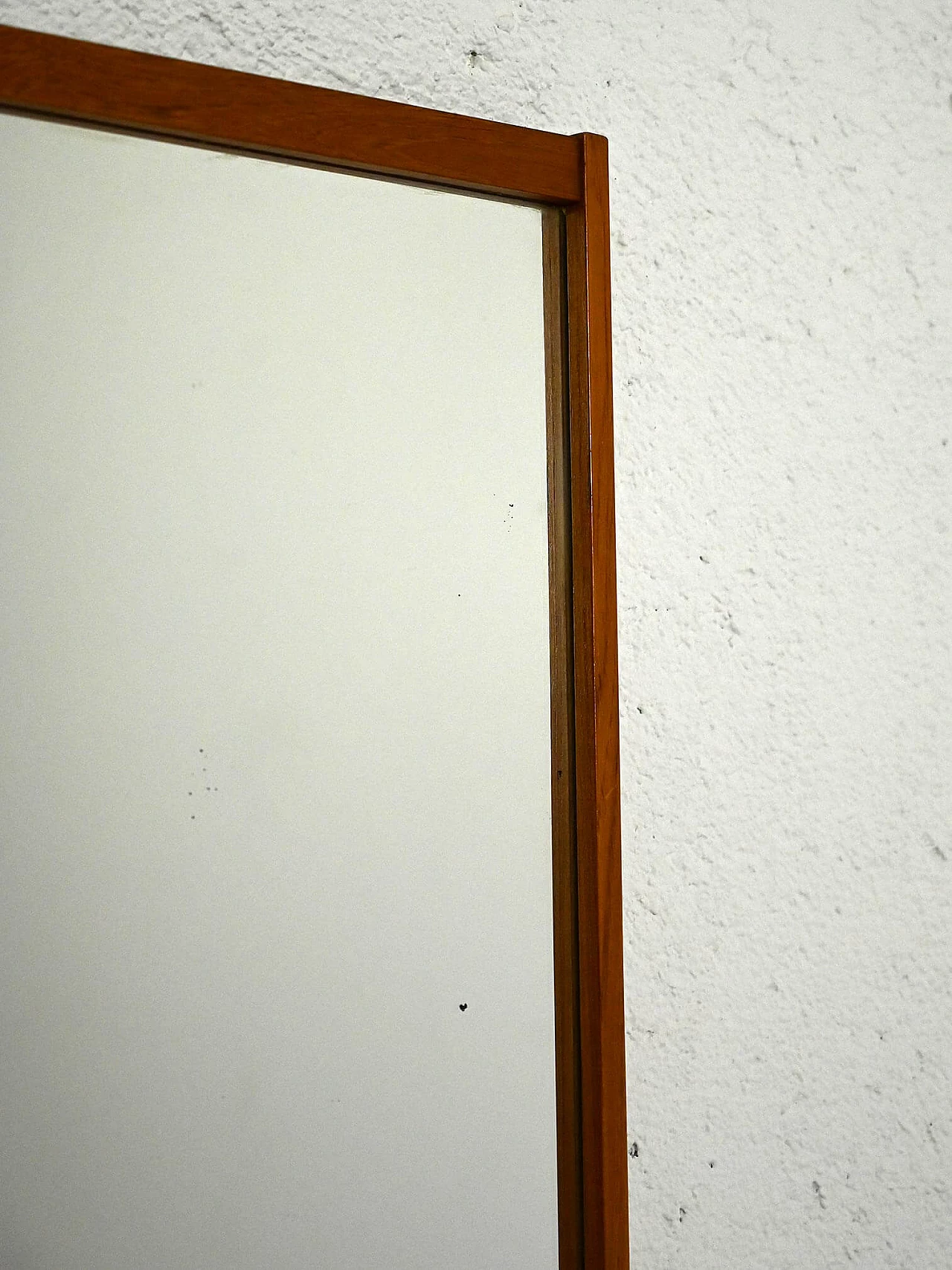 Specchio scandinavo rettangolare con cornice in teak, anni '60 5