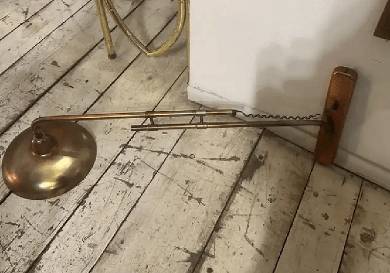 Lampada da parete allungabile in ferro con finitura in rame, anni '50 2
