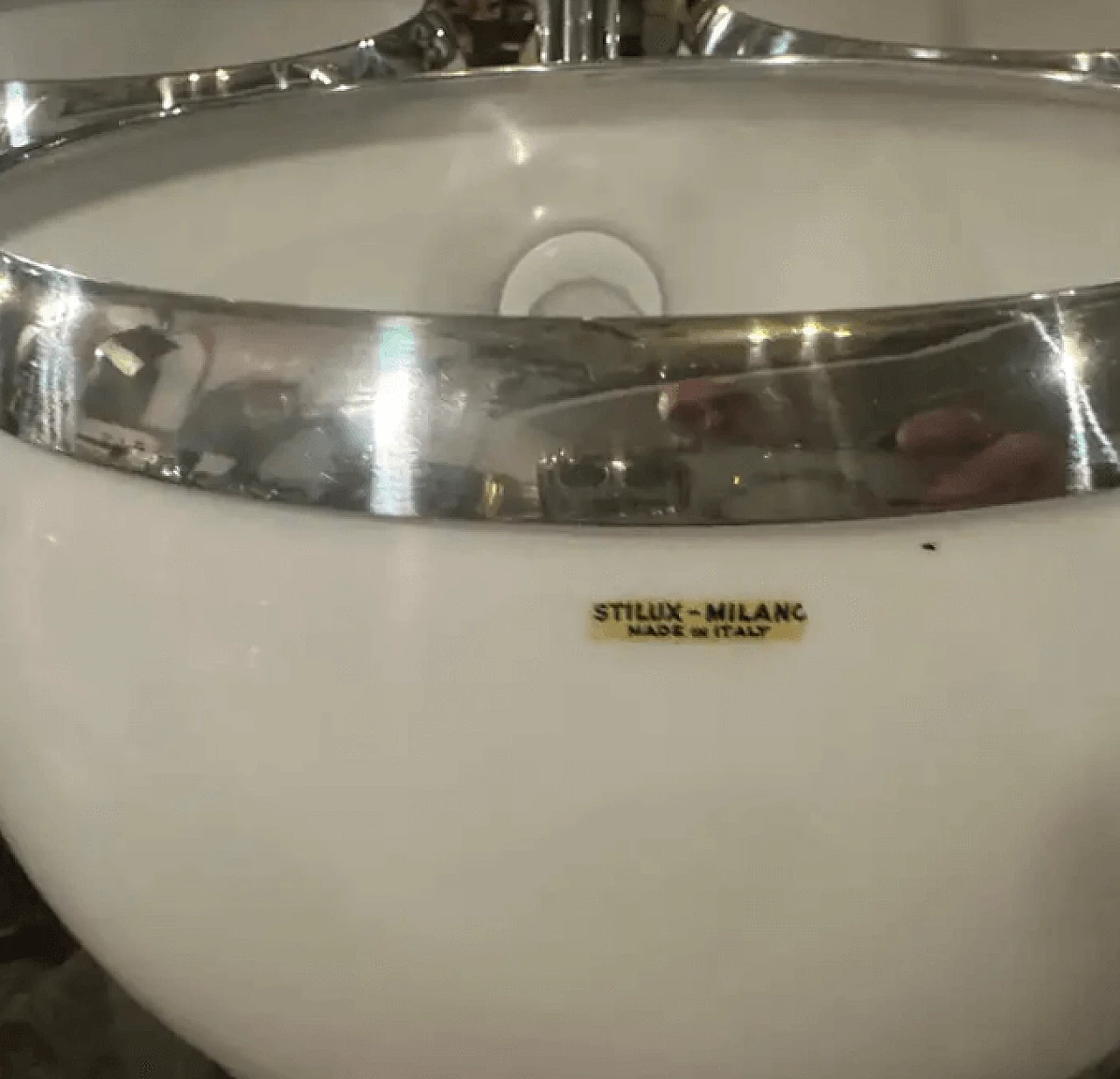 Chromed metal and white plastic chandelier by Stilux Milano, 1960s 9