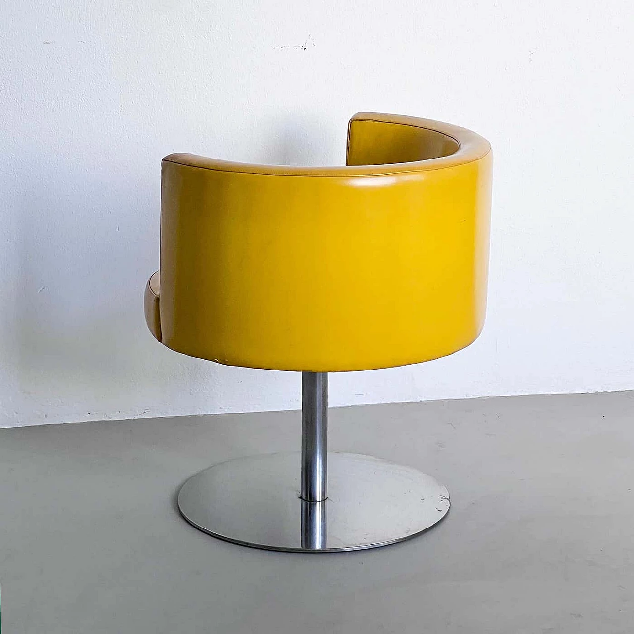 Cidonio swivel chair in yellow leather by Antonia Astori for Cidue, 1970s 5