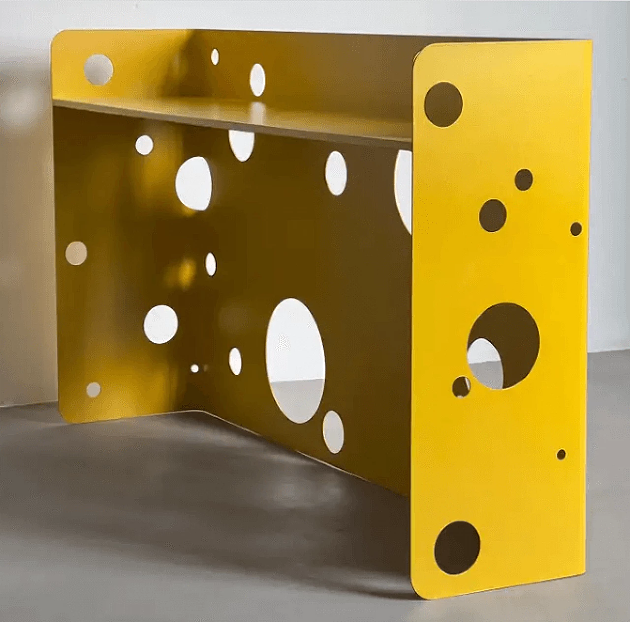 Scrivania in metallo giallo brillante con sgabello, anni 2000 9