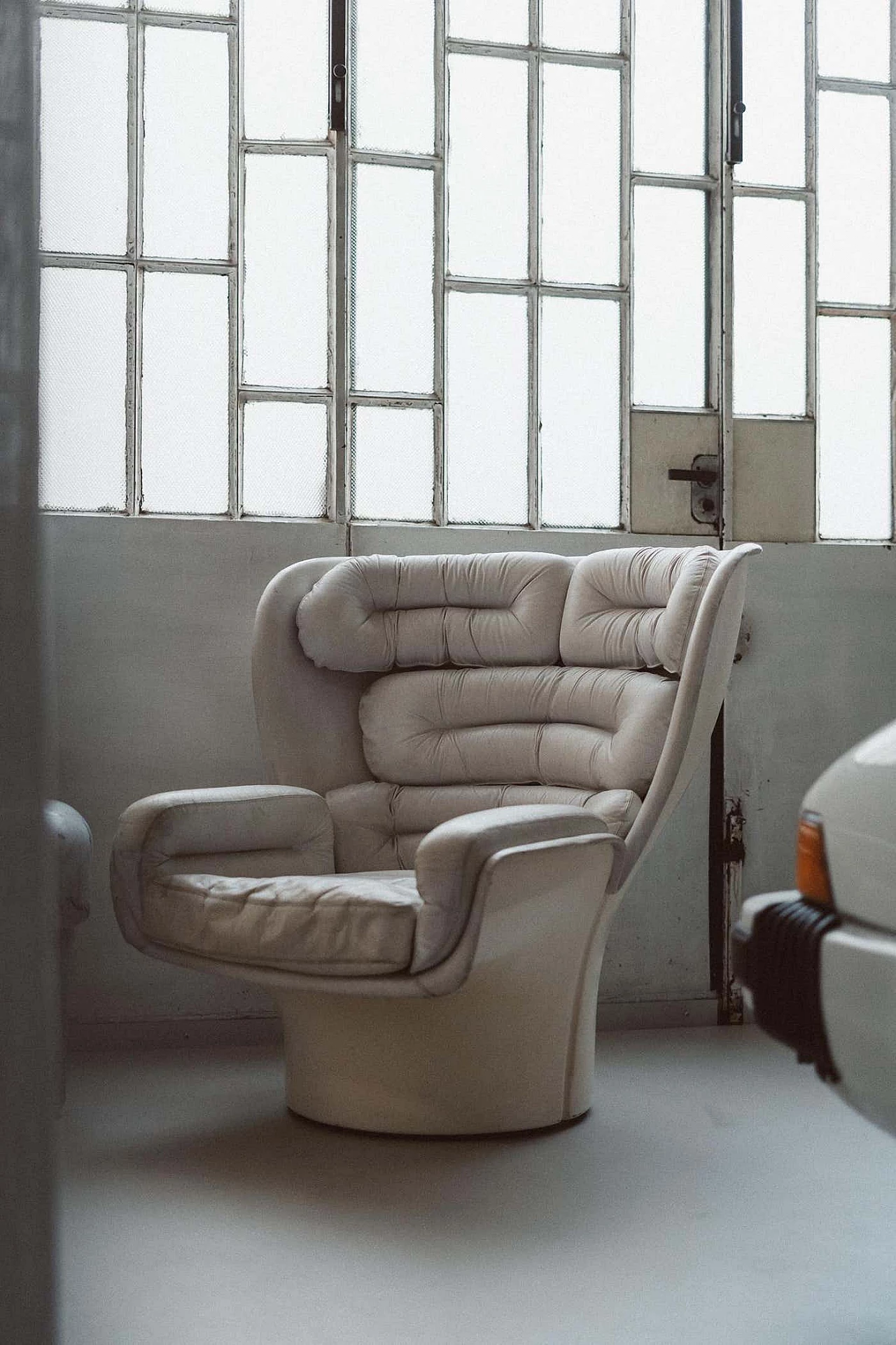 Elda white leather armchair by Joe Colombo for Comfort, 1960s 14
