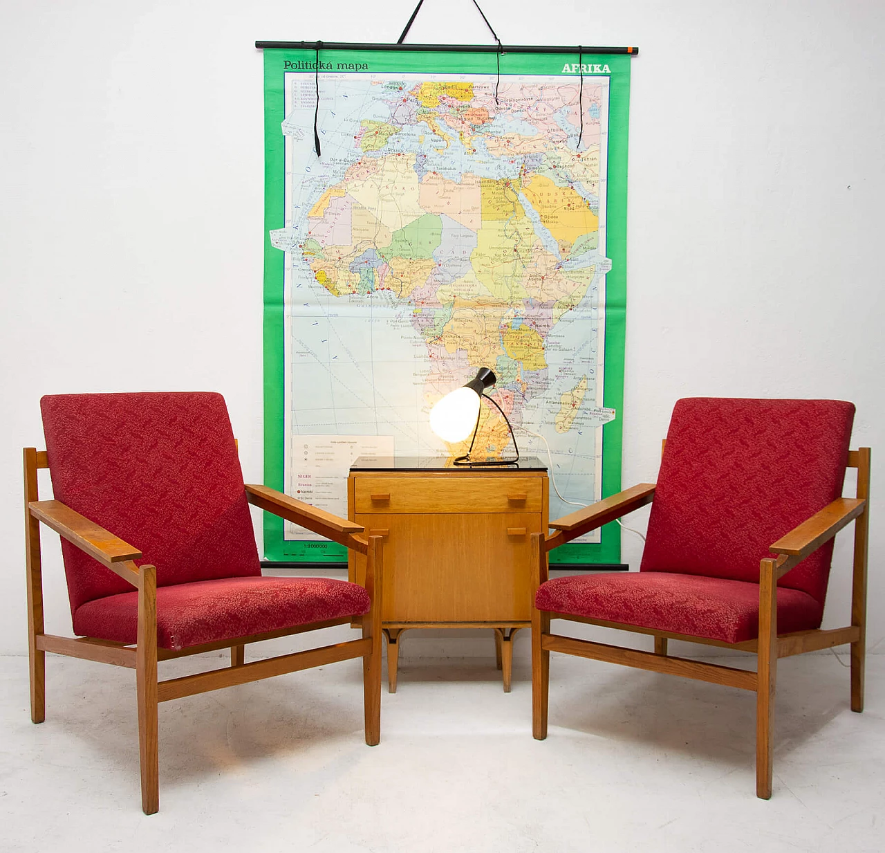 Coppia di poltrone stile scandinavo in faggio e tessuto, anni '60 2