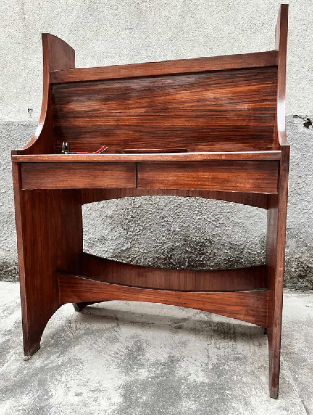 Rosewood writing desk in the style of G. Frattini, 1960s 3