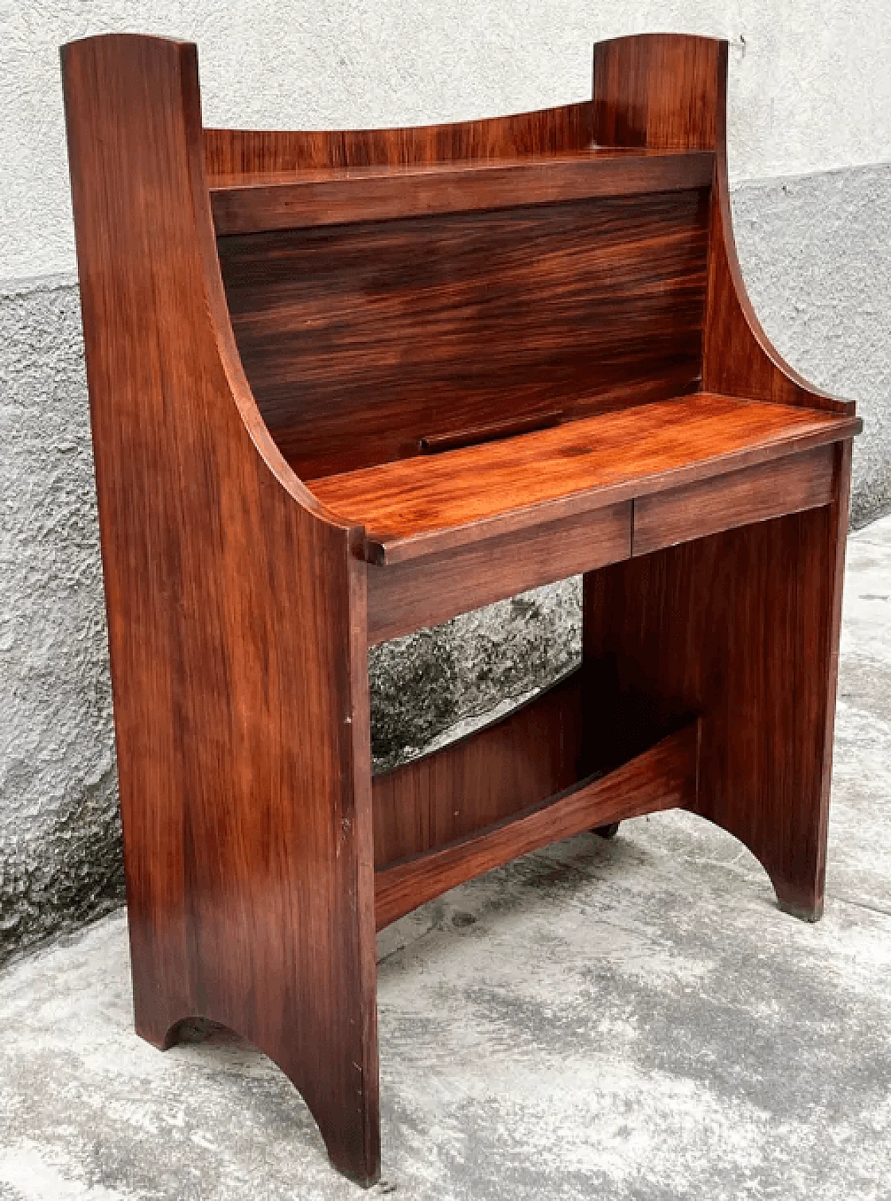 Rosewood writing desk in the style of G. Frattini, 1960s 4