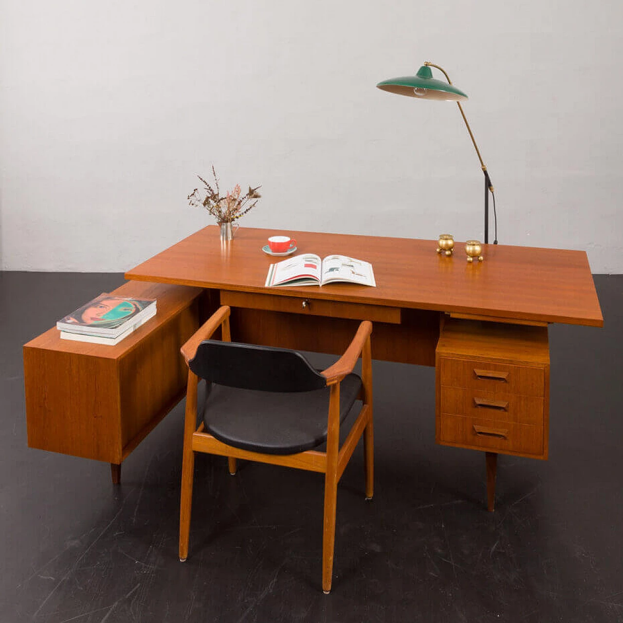 L-shaped teak desk with sideboard in Arne Vodder style, 1970s 2