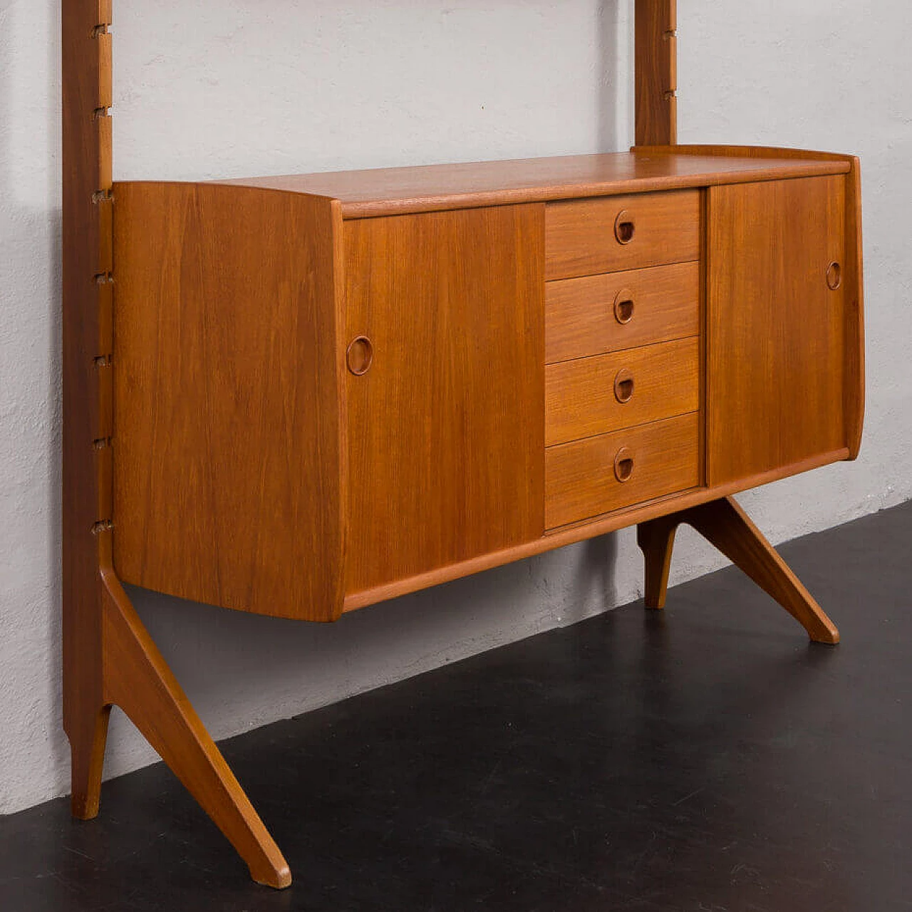 Libreria Ergo in teak con credenza e vetrina di John Texmon, anni '60 14