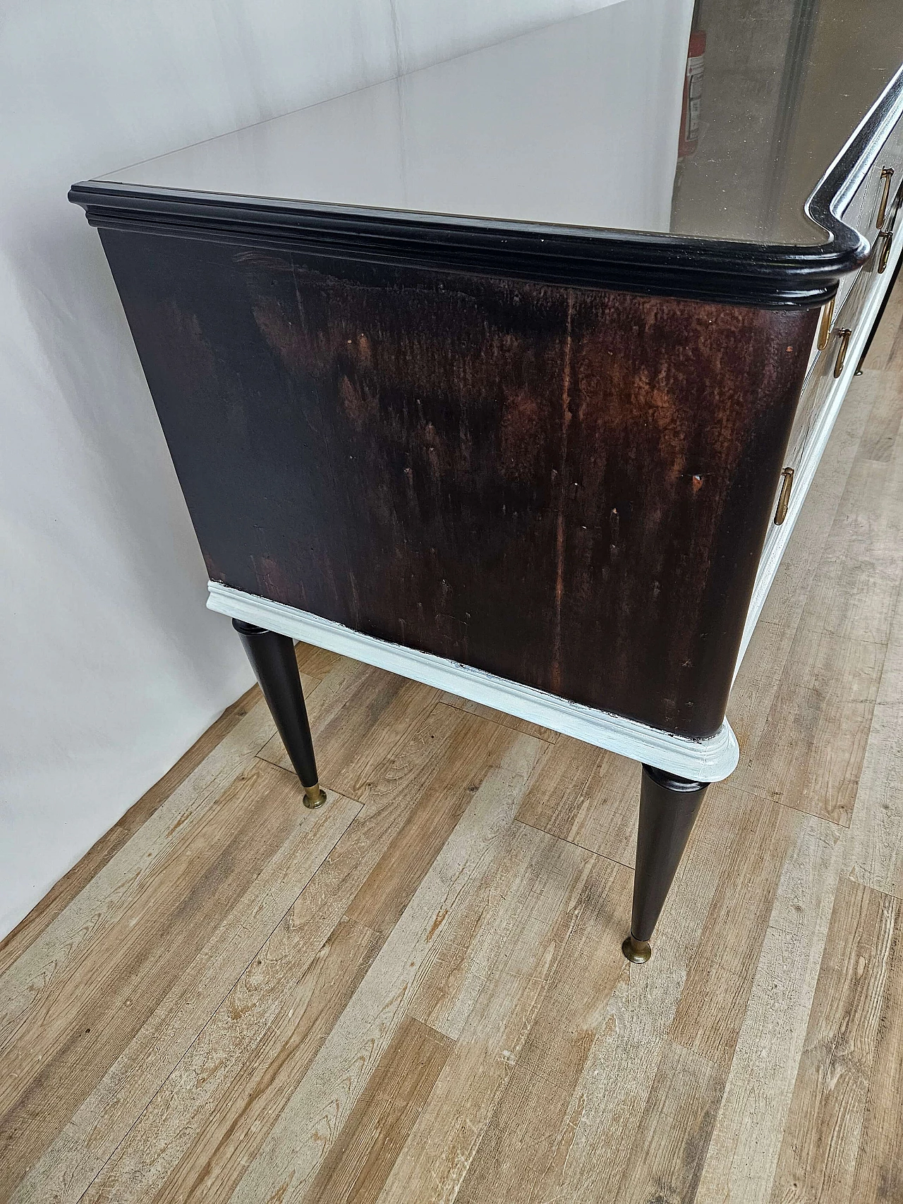 Black white lacquered chest of drawers with glass top, 1960s 2