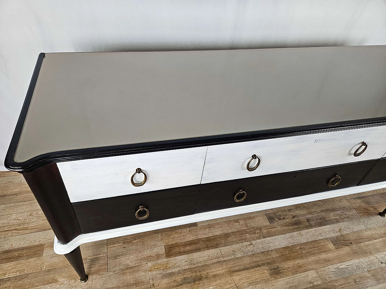 Black white lacquered chest of drawers with glass top, 1960s 4