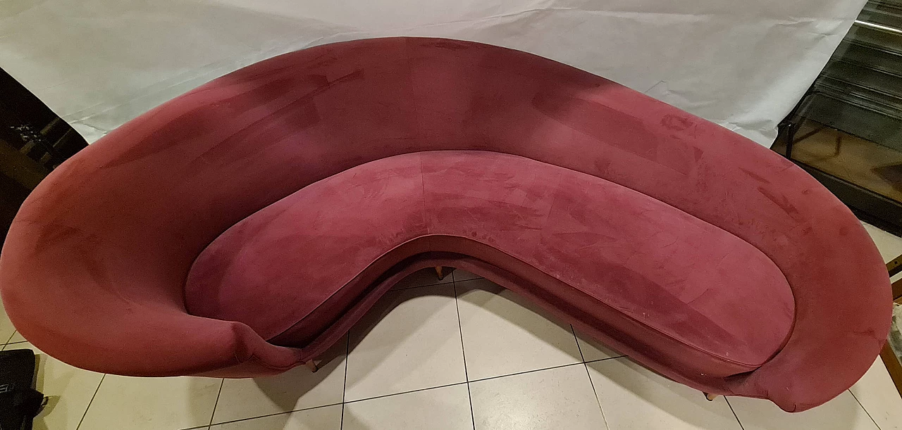 Curved velvet sofa by Guglielmo Veronosi for Isa Bergamo, 1950s 2