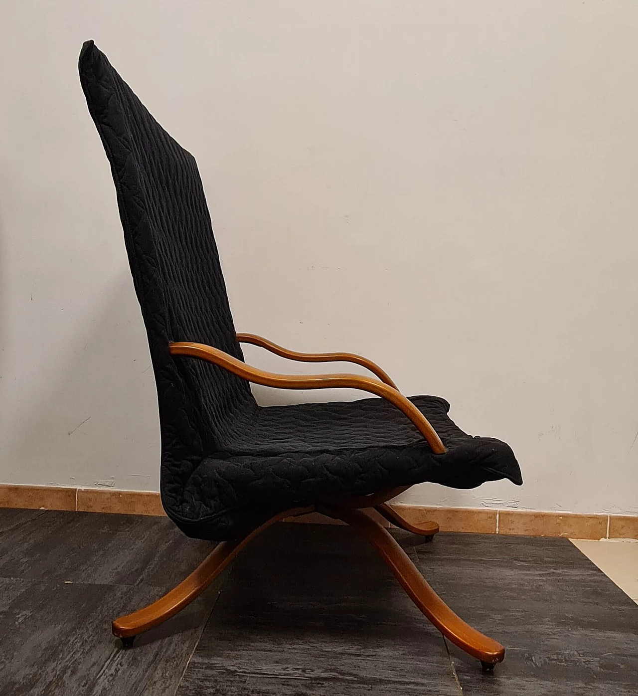 Poltrona in tessuto, legno e metallo di Ligne Roset, anni '70 6