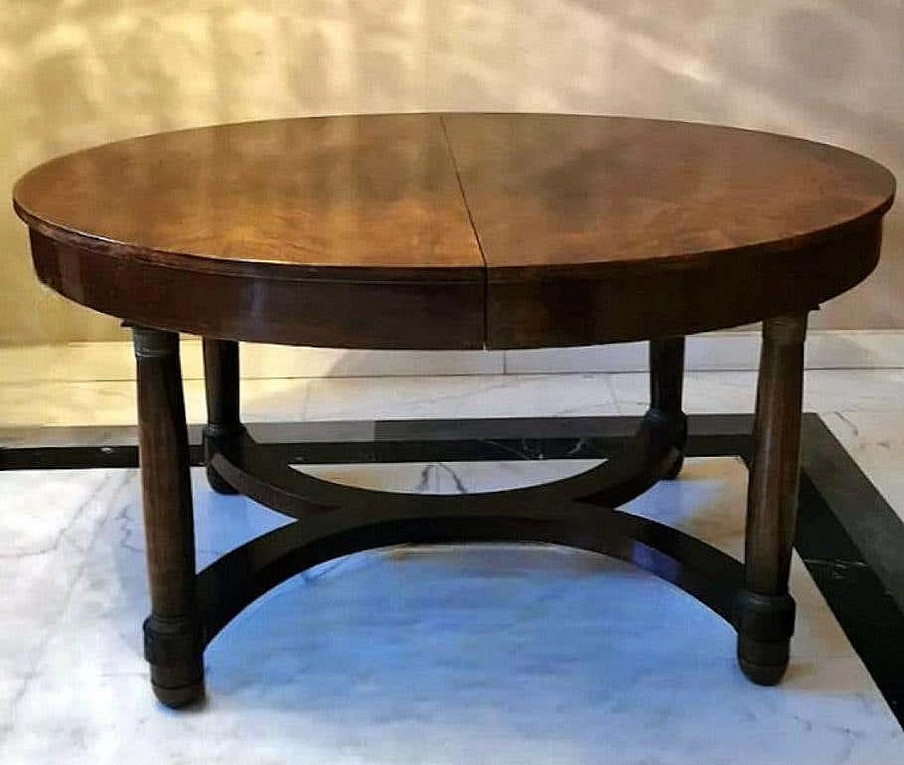 Oval extending dining table in Empire style, early 20th century 3