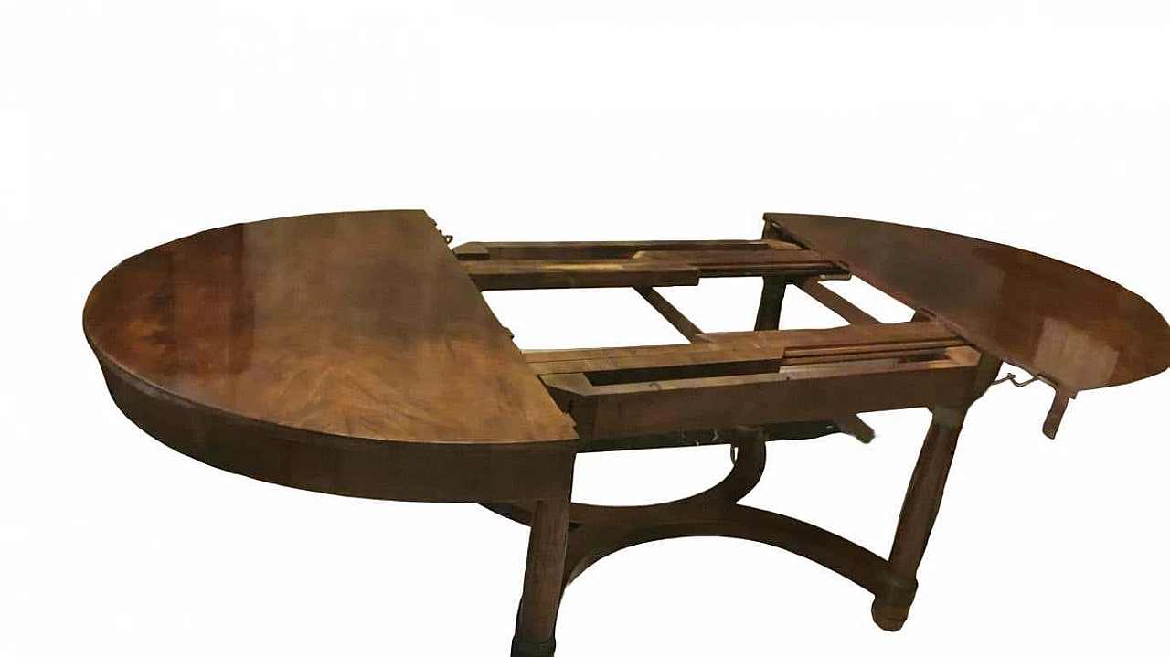 Oval extending dining table in Empire style, early 20th century 15