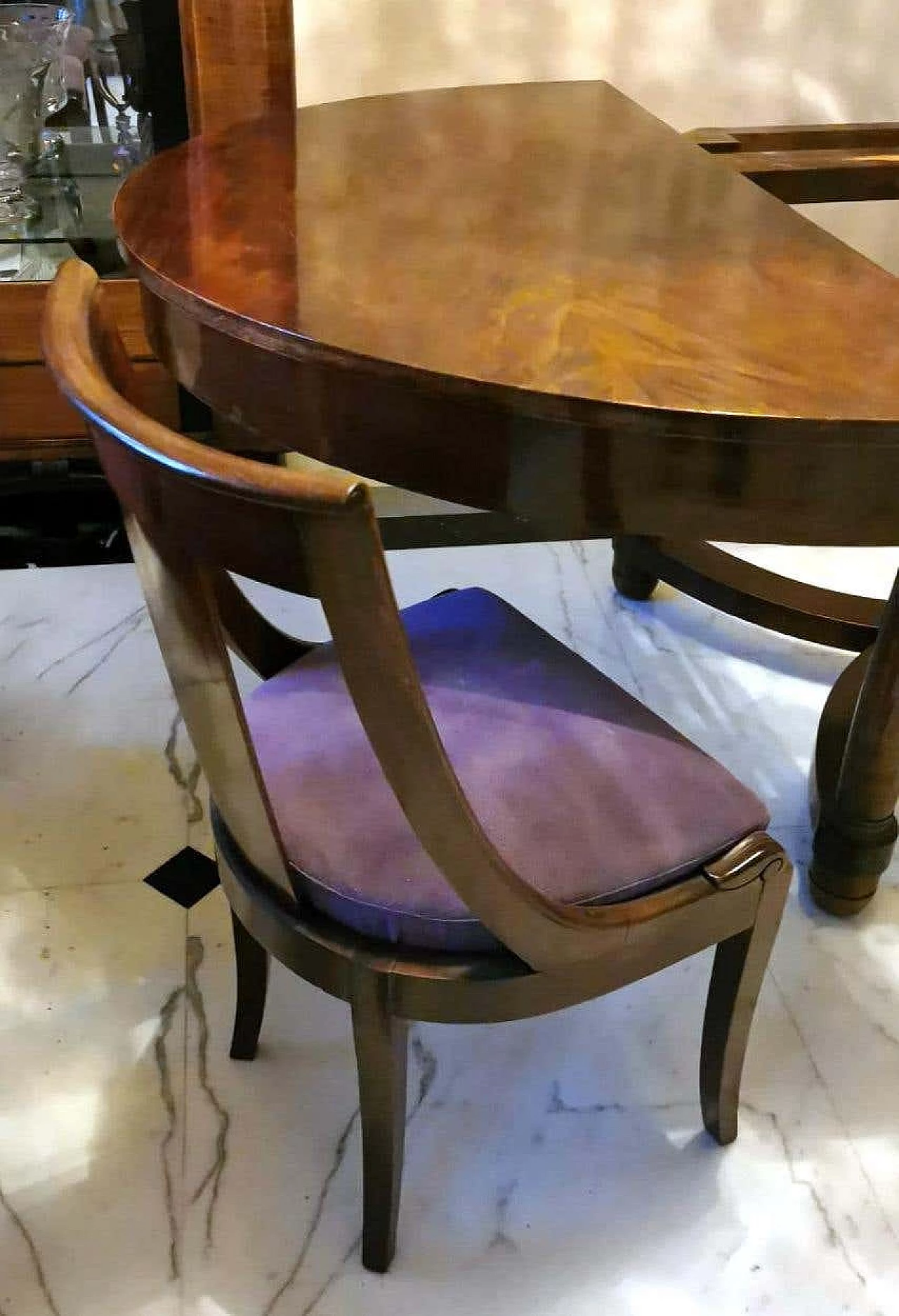 Oval extending dining table in Empire style, early 20th century 19