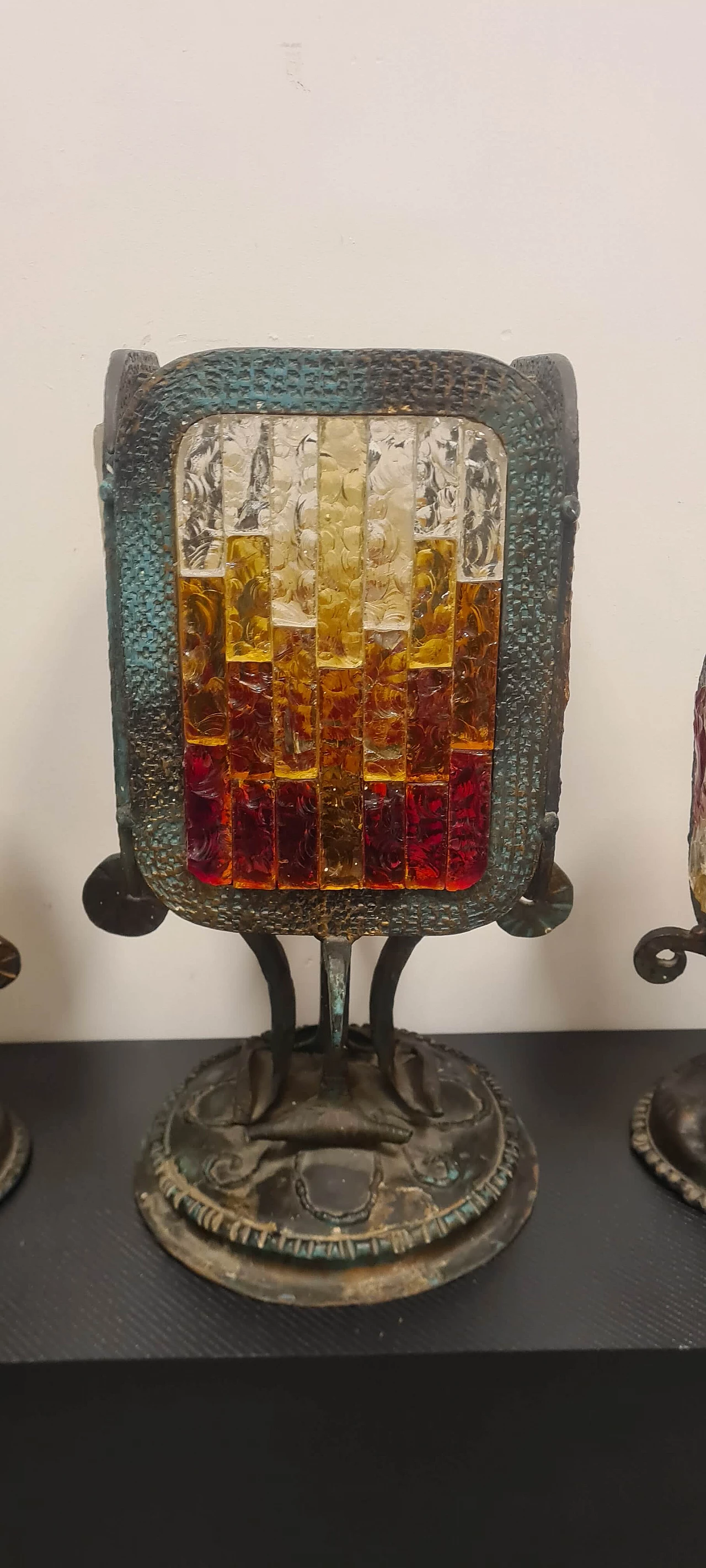 3 Lampade Brutaliste in ferro battuto con mosaici in vetro di Murano attribuite a Poli Arte, anni '70 5